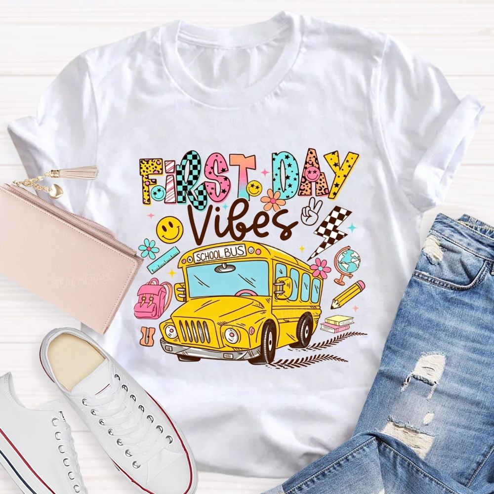 First Day Vibes Groovy School Bus Back To School Leopard T-shirt