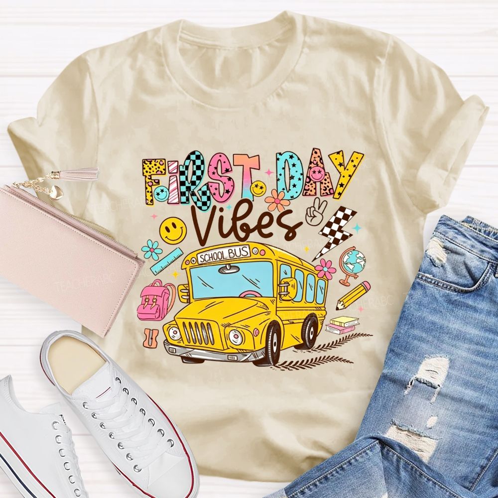 First Day Vibes Groovy School Bus Back To School Leopard T-shirt
