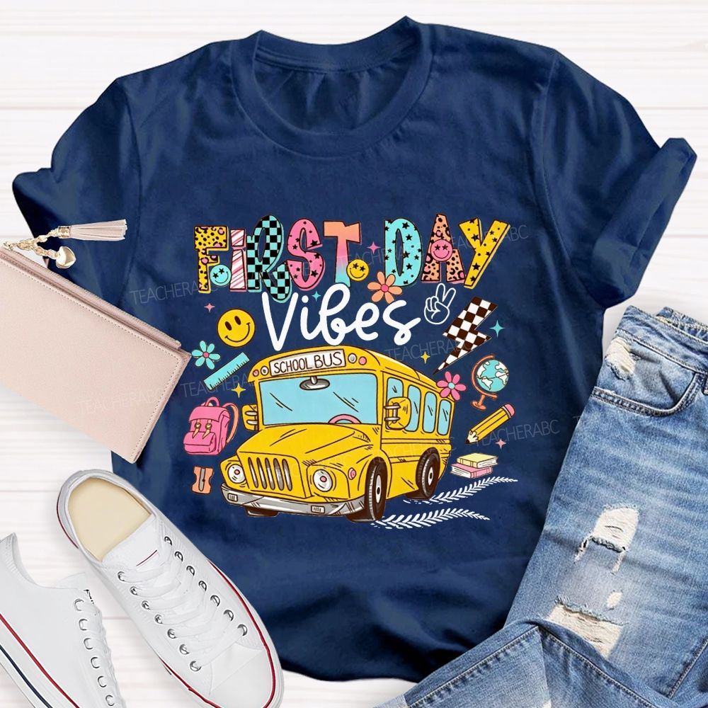 First Day Vibes Groovy School Bus Back To School Leopard T-shirt