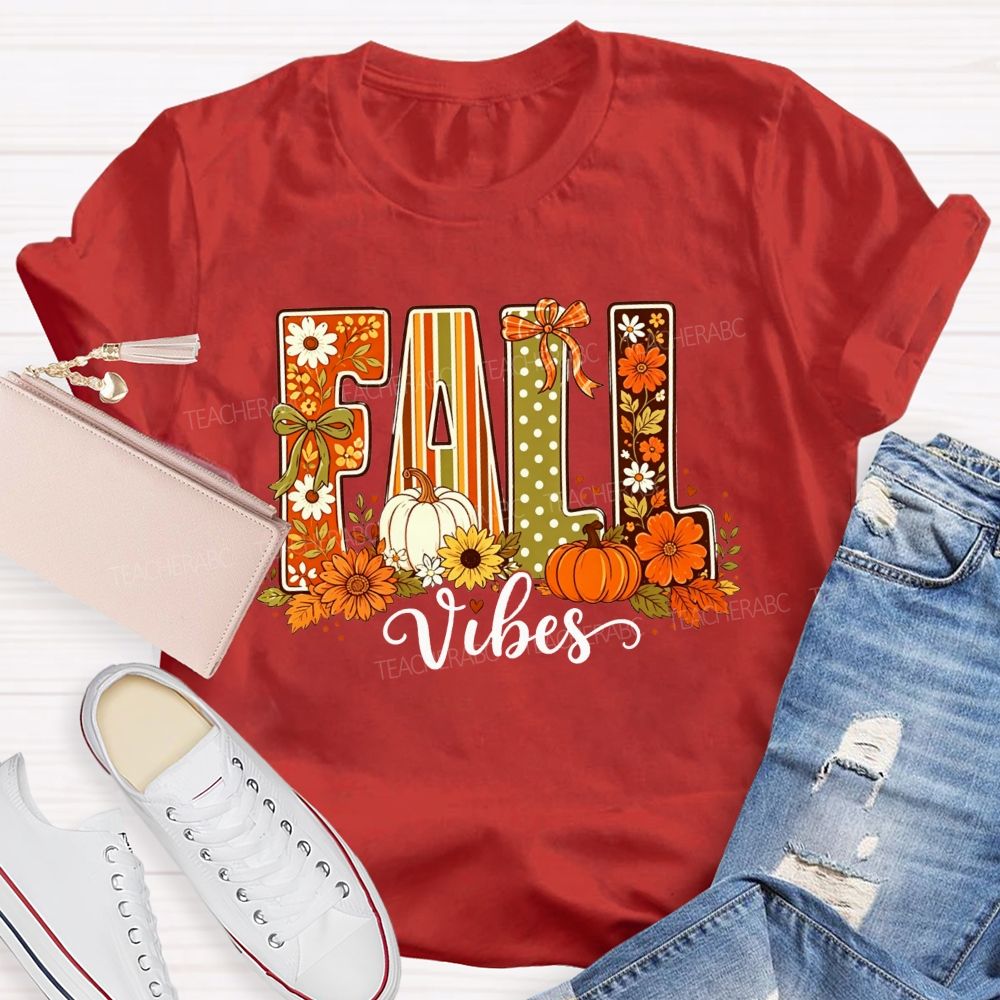 Fall Vibes Retro Fall Pumpkin Floral Teacher T-shirt