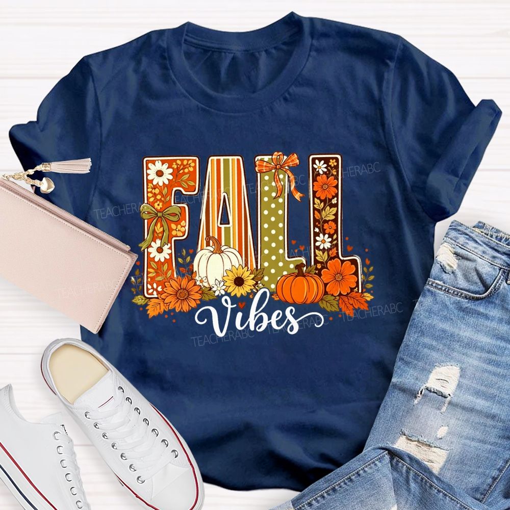 Fall Vibes Retro Fall Pumpkin Floral Teacher T-shirt