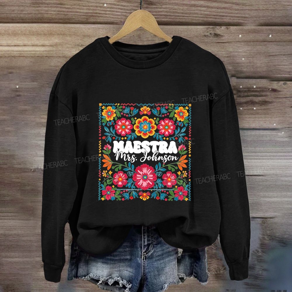 Personalized Name Bilingual Teacher Vintage Floral Sweatshirt