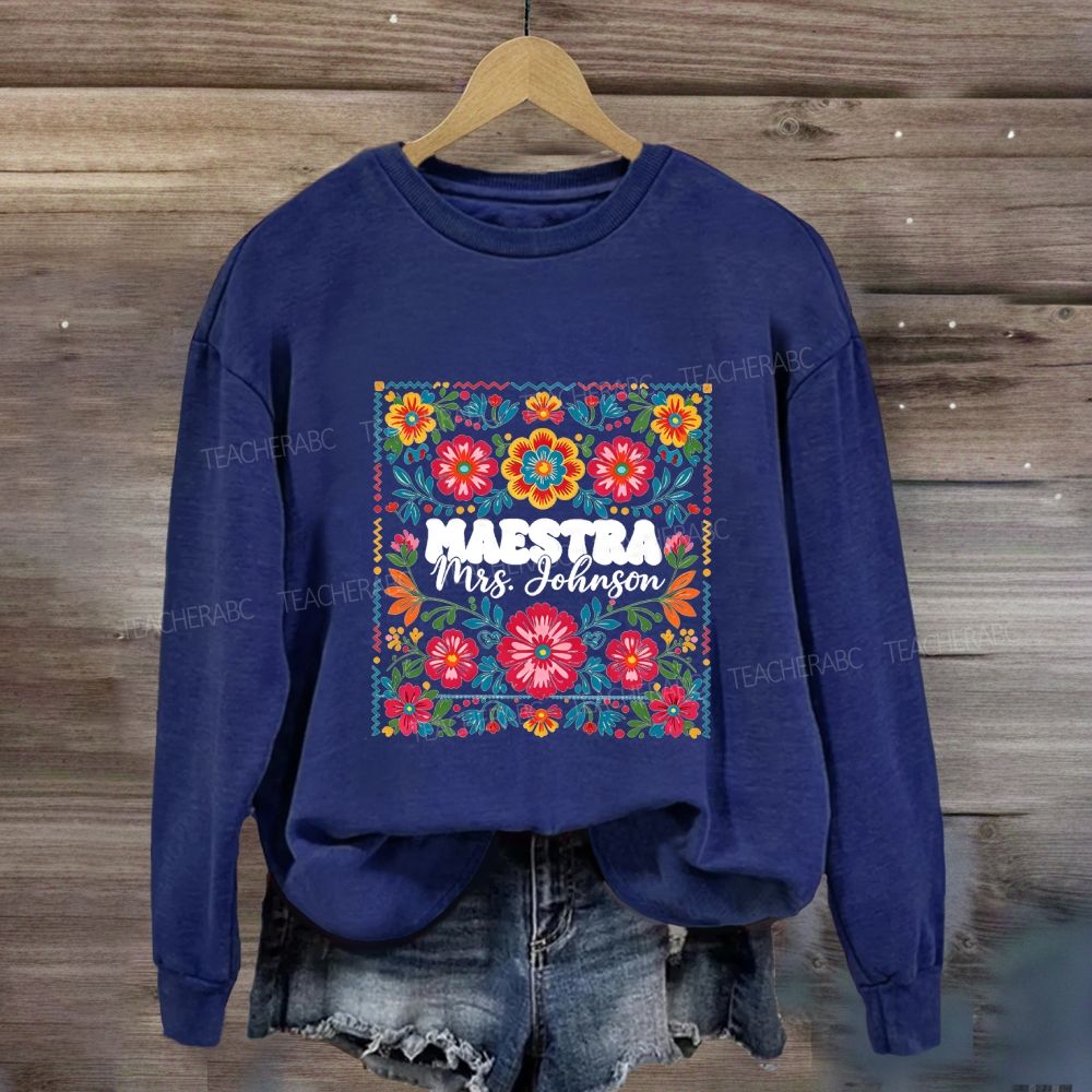Personalized Name Bilingual Teacher Vintage Floral Sweatshirt