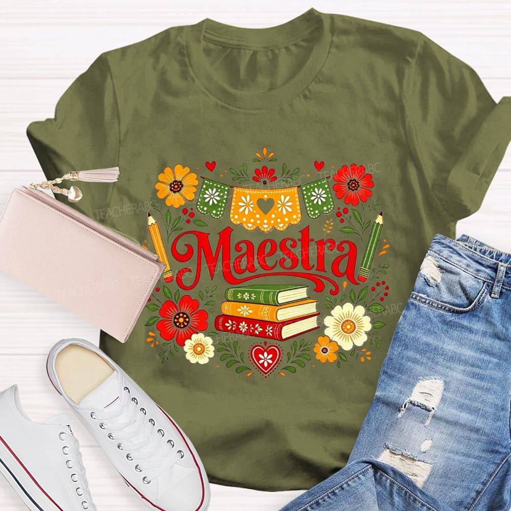 Maestra With Books And Flowers In My Heart Teacher T-shirt