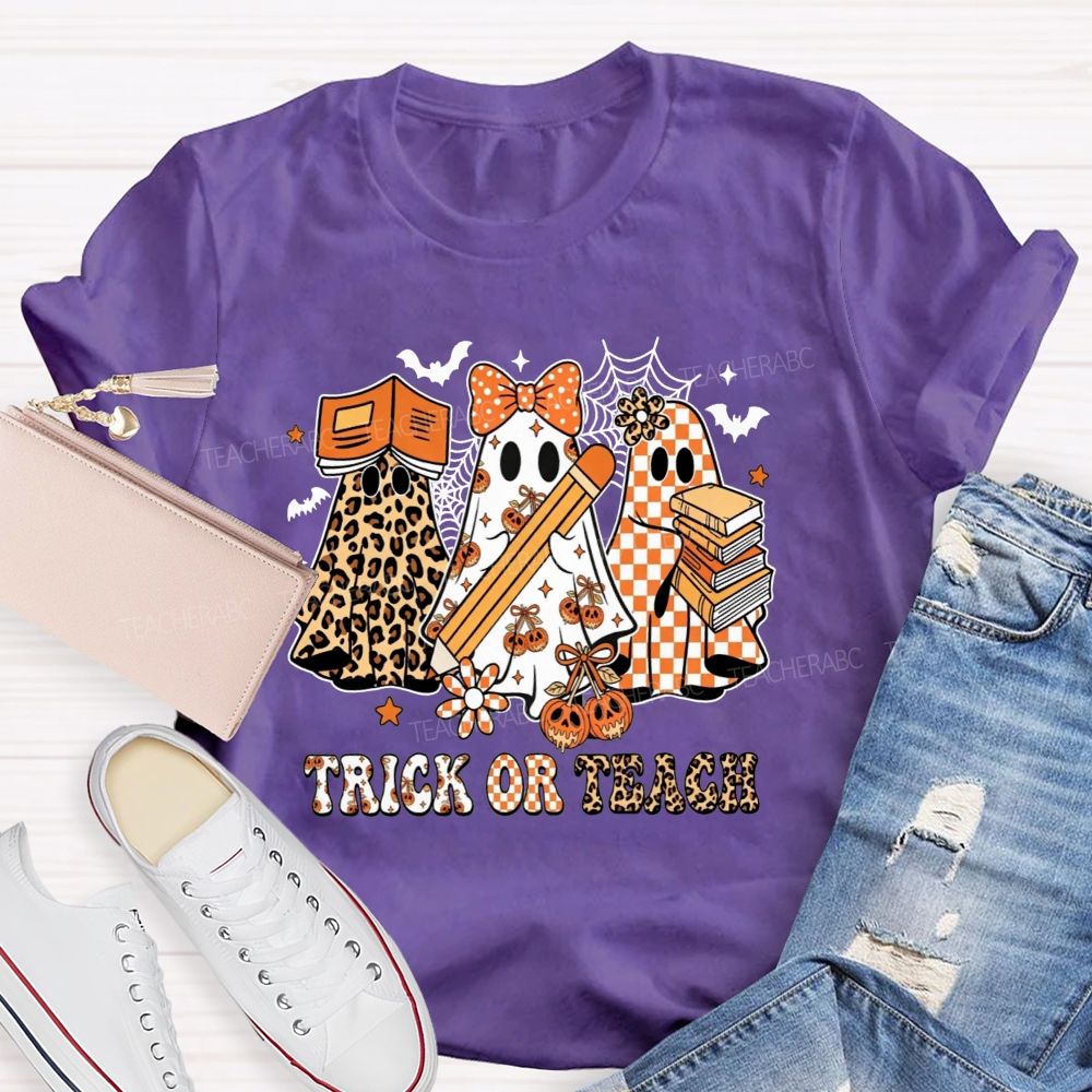 Trick Or Teach Halloween Book Ghost Leopard Checkered Teacher T-shirt
