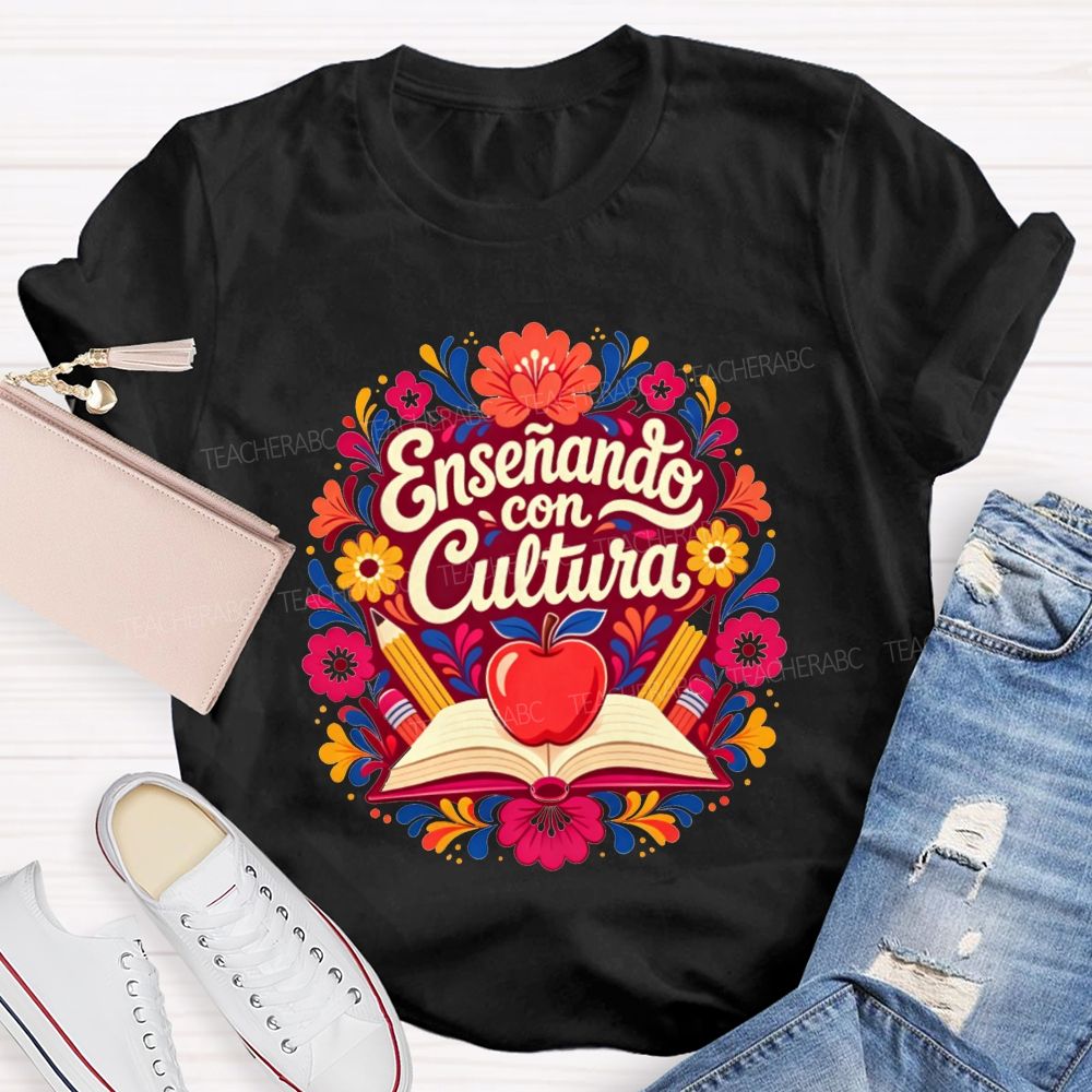 EnseñAndo Con Cultura Spanish Maestra Teacher T-shirt