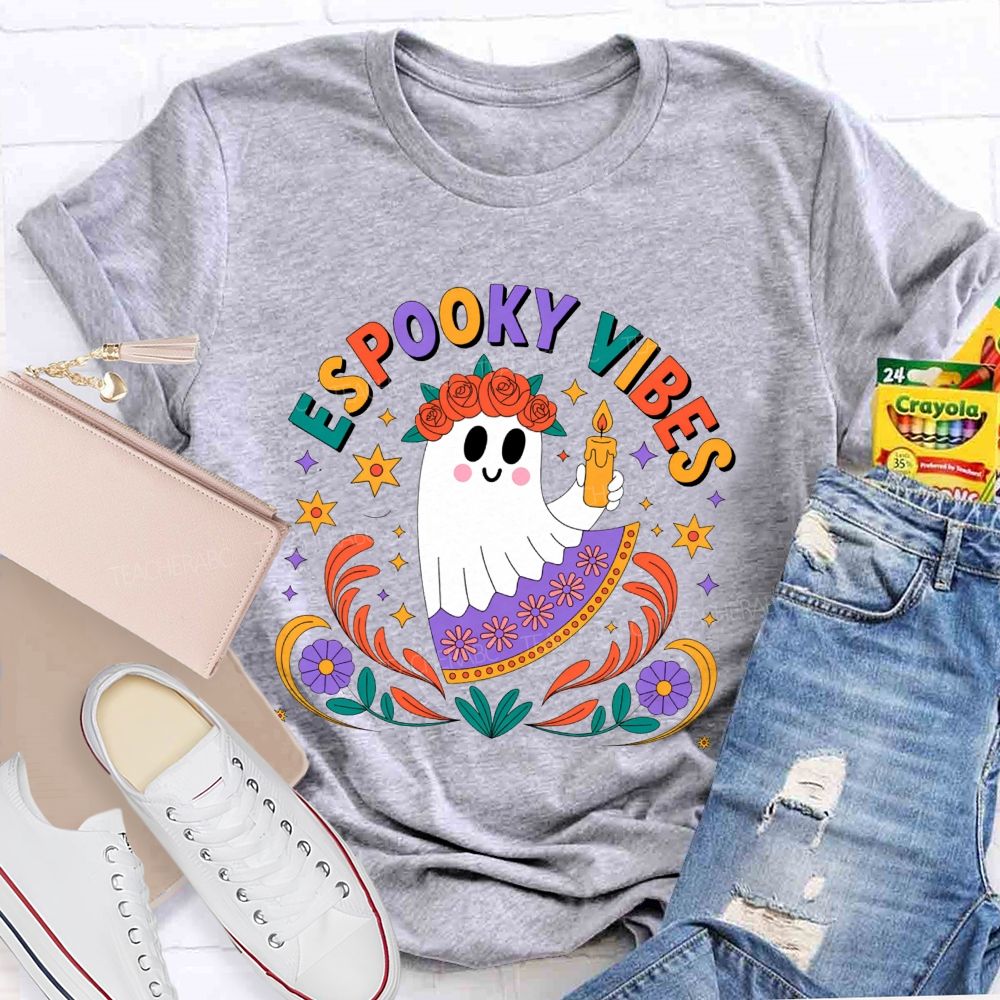 Espooky Vibes Halloween Spanish‑Style Halloween Fall Teacher T-shirt