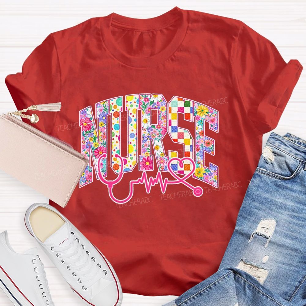 School Nurse Healing With Heart And Stethoscope T-shirt