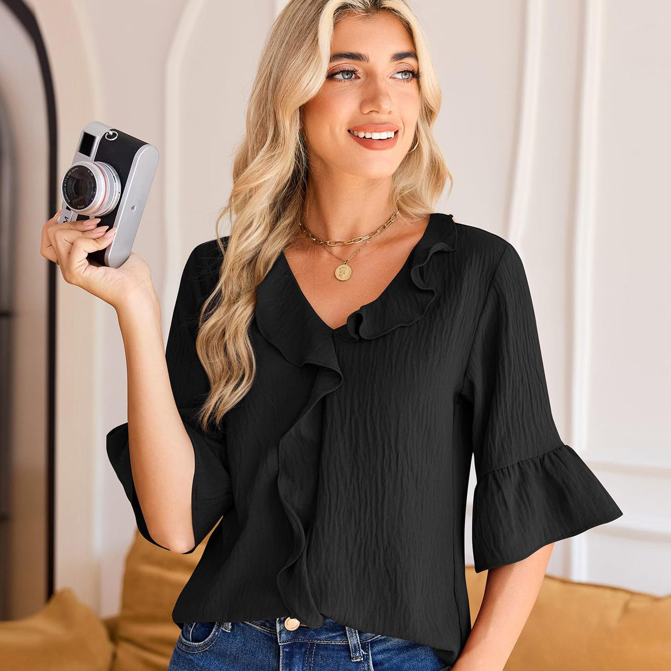 V-Neck Ruffled Three-Quarter Sleeves Lace Short-Sleeved Shirt