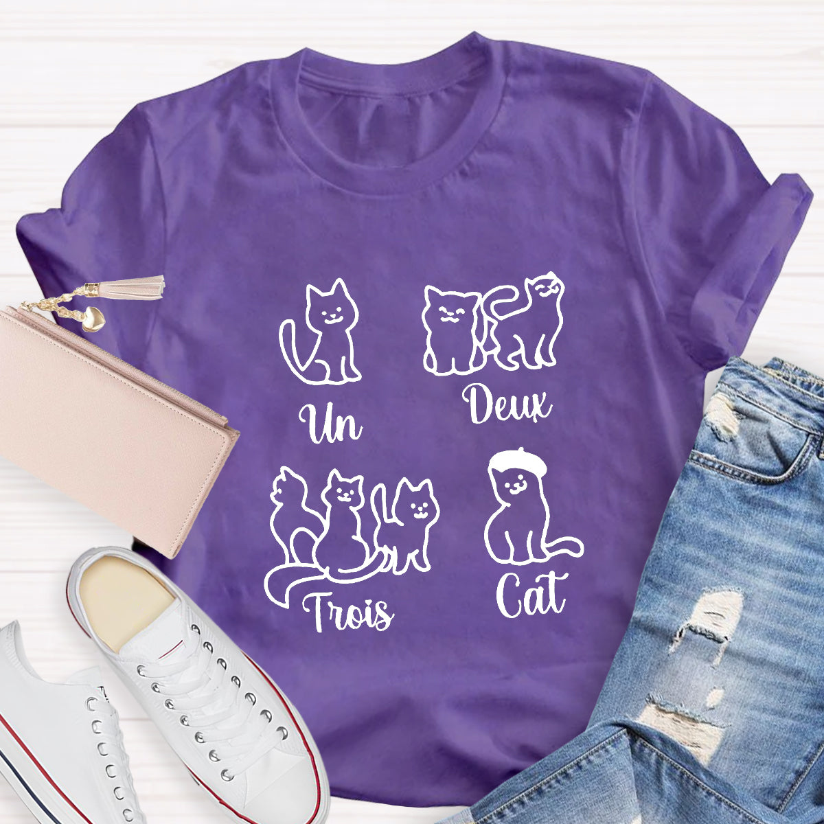 Un Deux Trois Cat French Numbers Cute Cat French Teacher T-Shirt