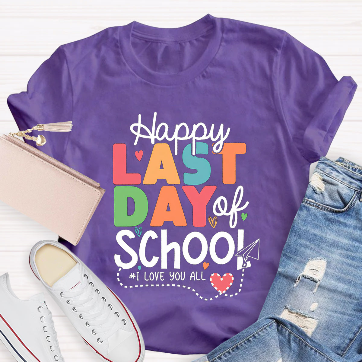 Happy Last Day School I Love You All Pink Heart Teacher T-Shirt