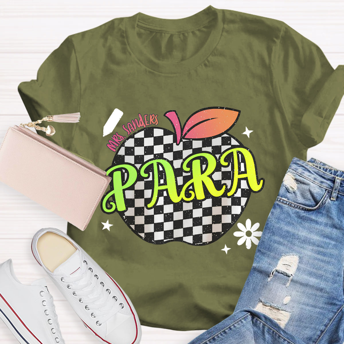Personalized Para Teachers Name Apple Teacher T-Shirt