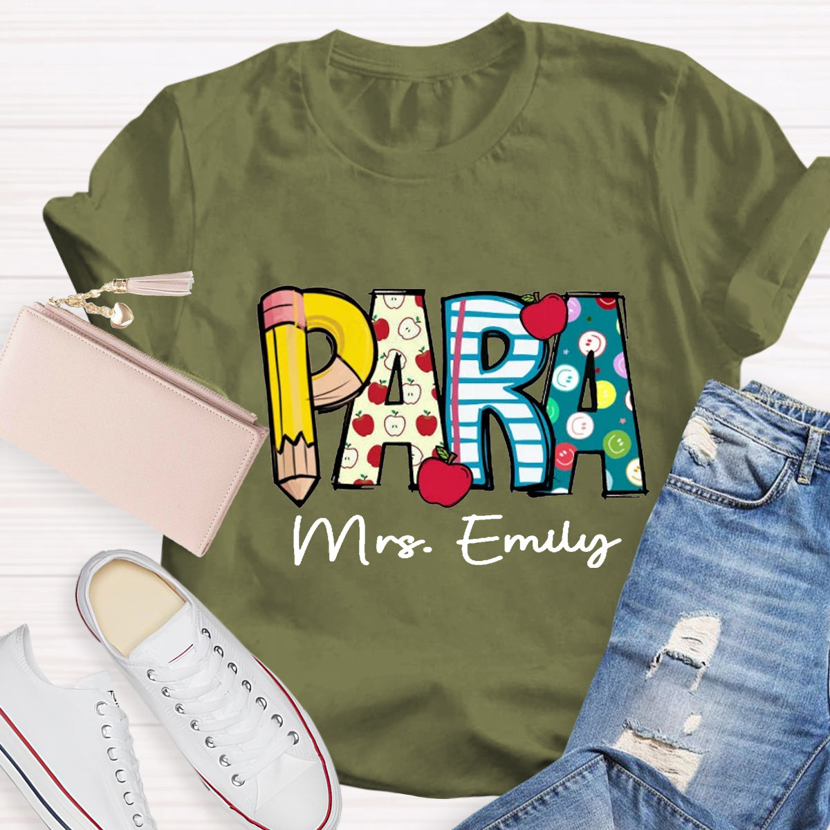 Personalized Para Teacher Name Apple Teacher T-Shirt