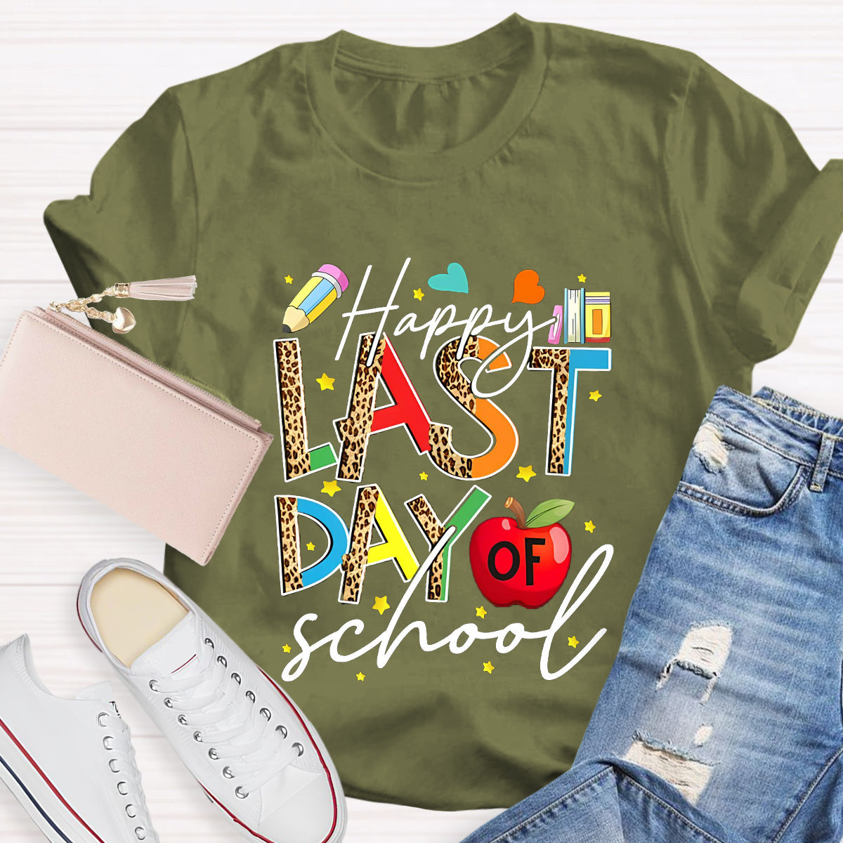 Happy Last Day Of School Leopard Printed Teacher T-Shirt