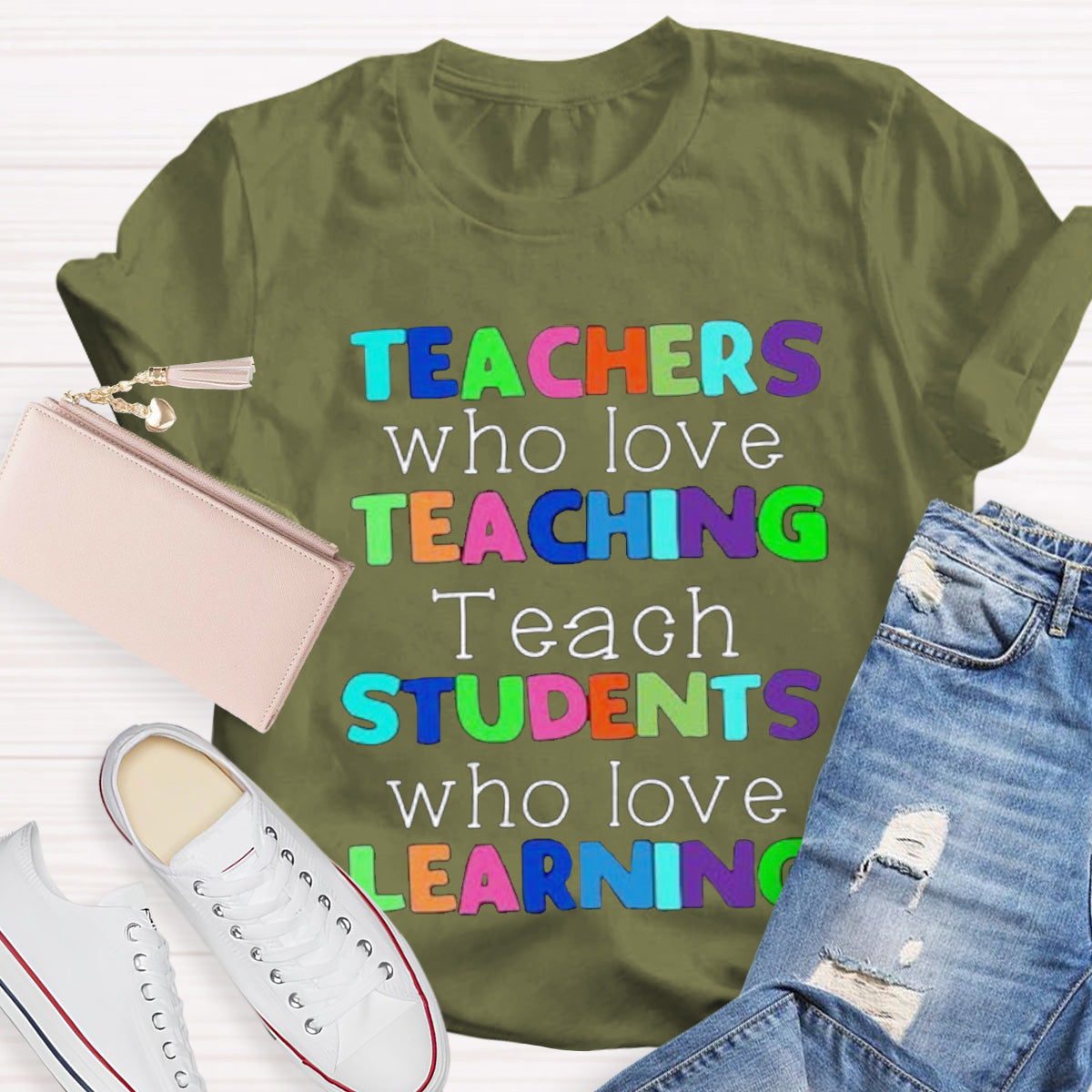 Who Love Teaching English Teacher T-Shirt