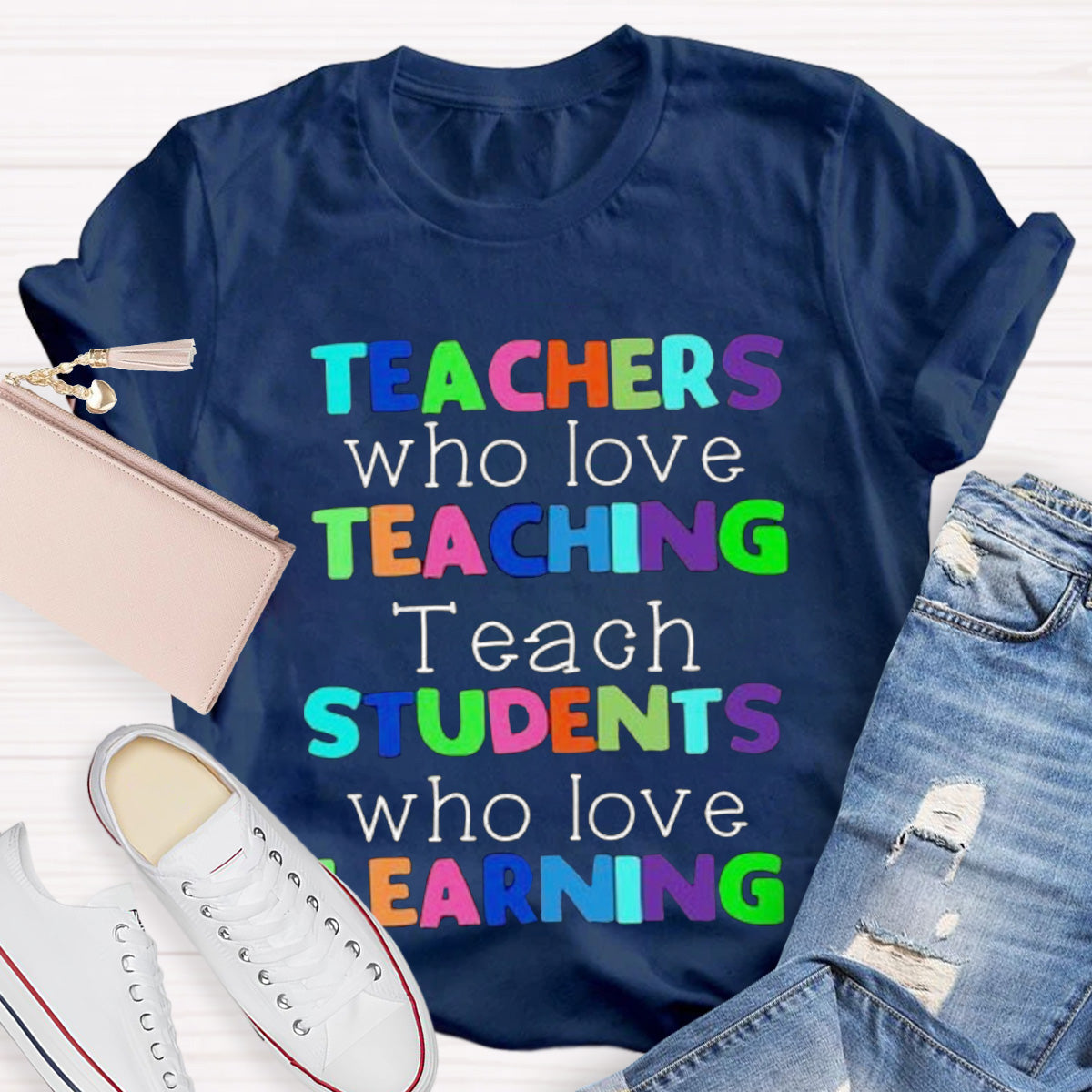 Who Love Teaching English Teacher T-Shirt