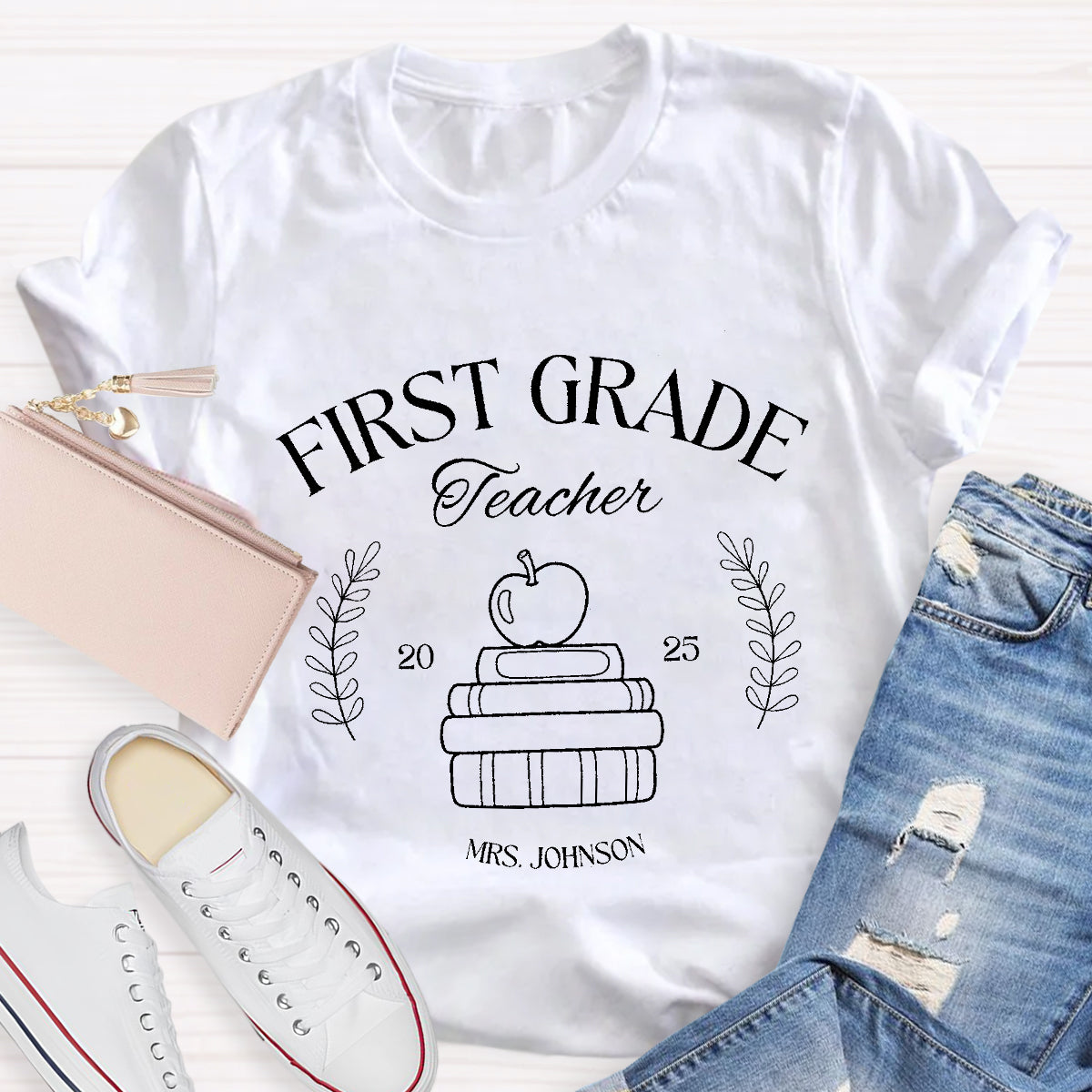 Personalized Grade And Name Books Apple Teacher T-Shirt