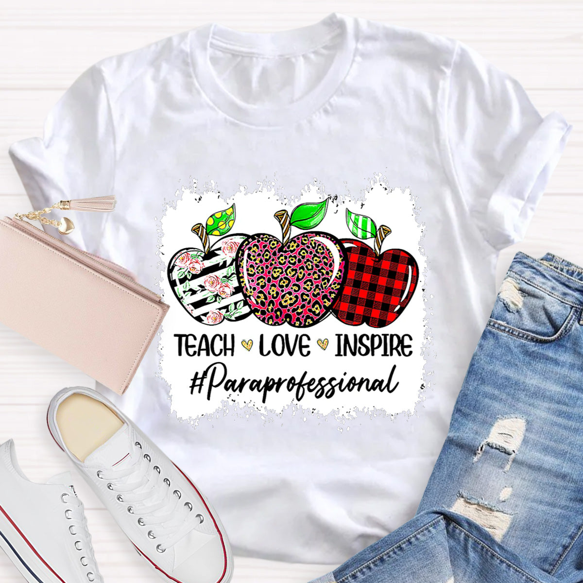 Each Love Inspire Paraprolessional Teacher T-Shirt