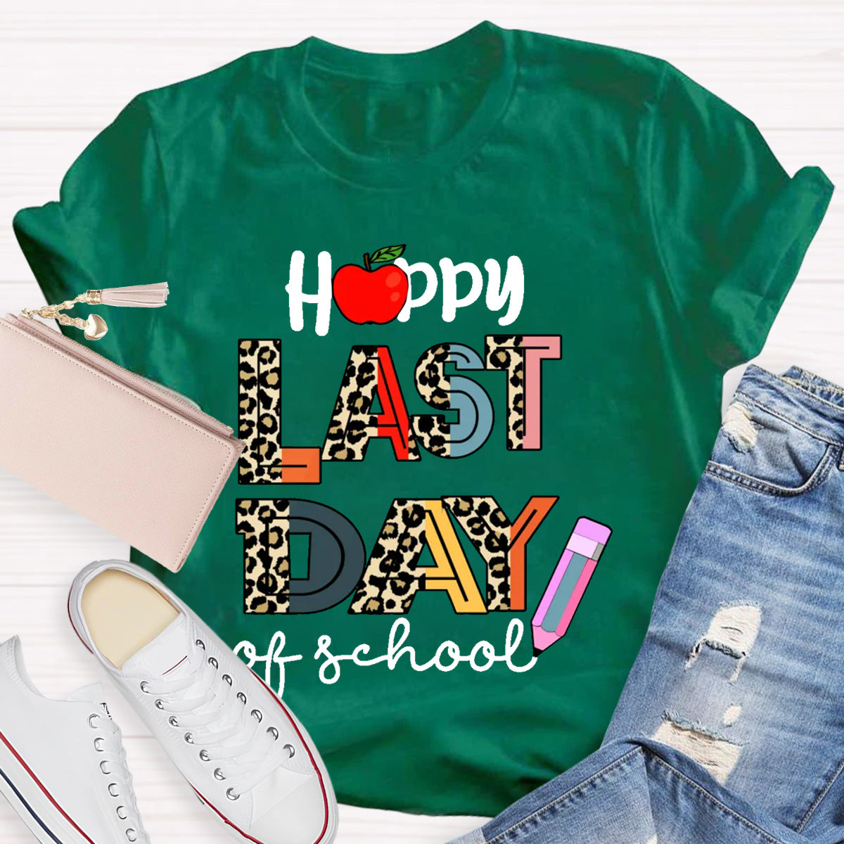 Happy Last Day Of School Apple Teacher T-Shirt