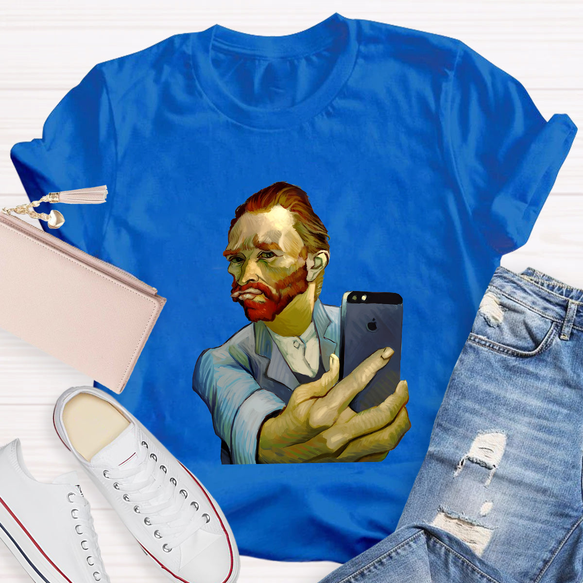 An Artist Who Loves Taking Photos T-Shirt