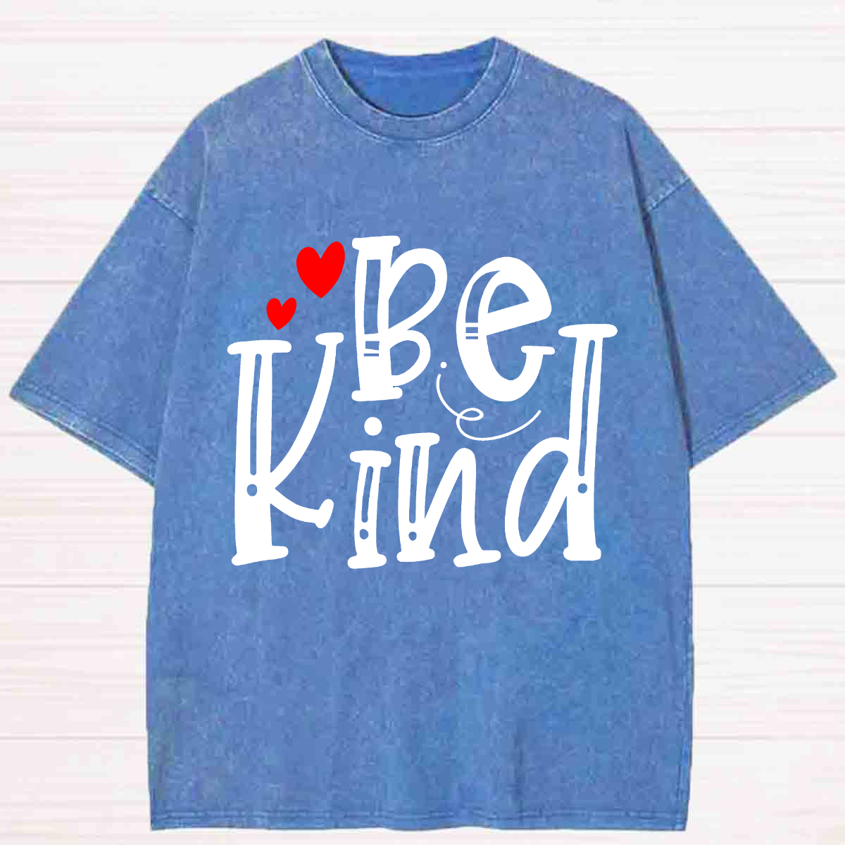Be Kind Love Heart Washed T-shirt