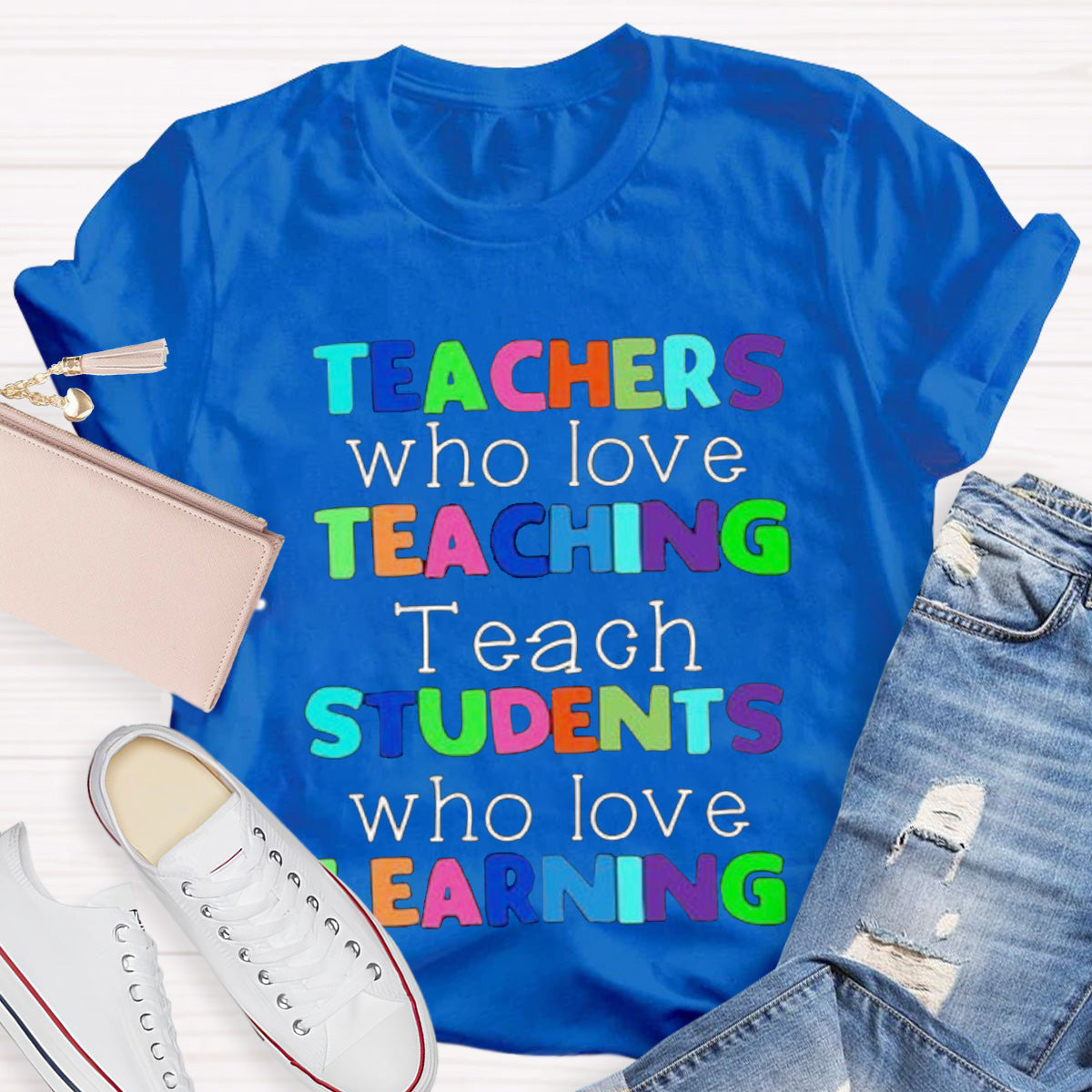 Who Love Teaching English Teacher T-Shirt