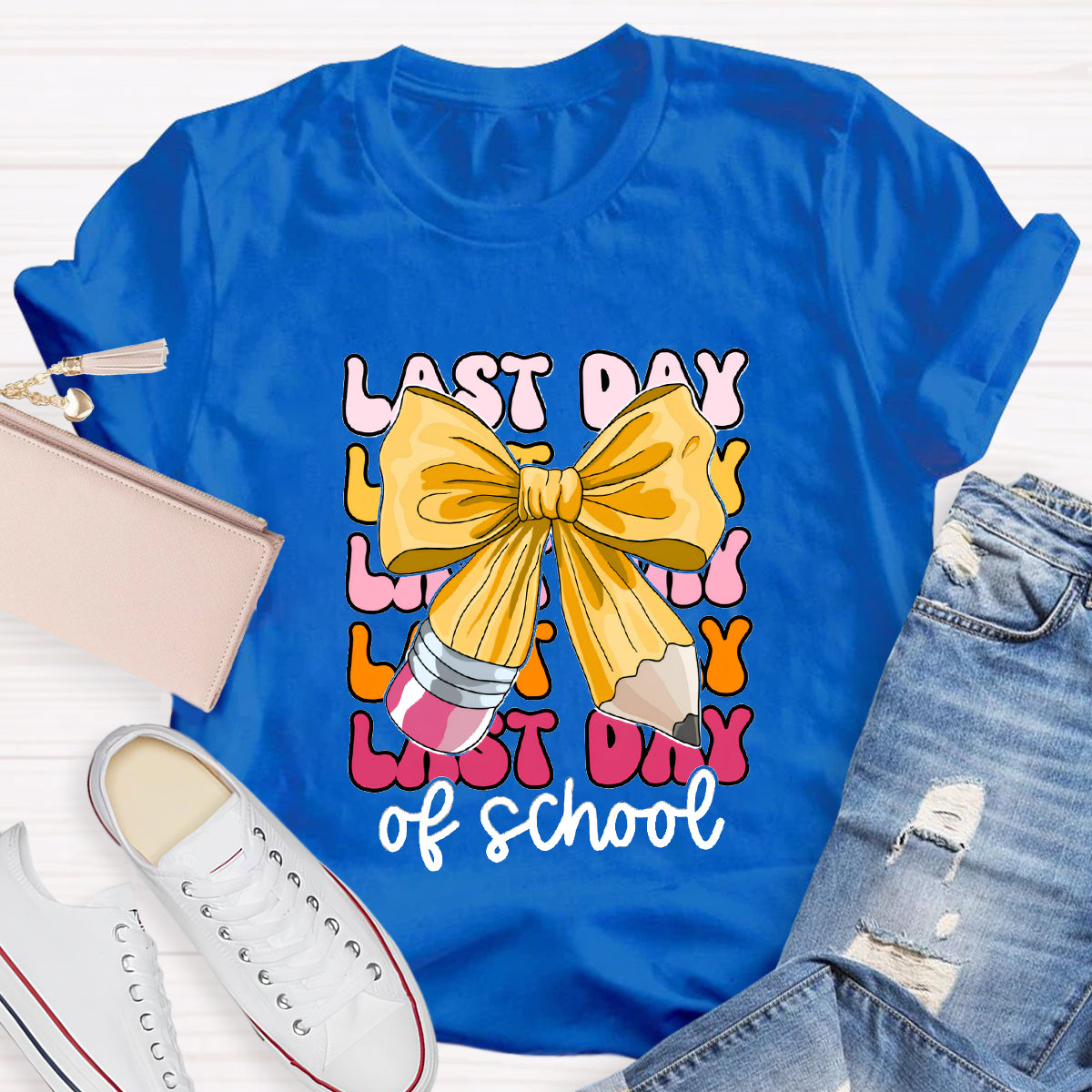 Last Day Of School Pink Bow Teacher T-Shirt
