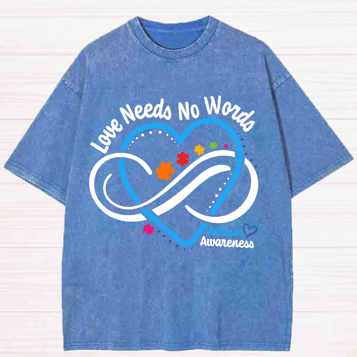 Love Need No Worlds Blue Heart Washed T-shirt