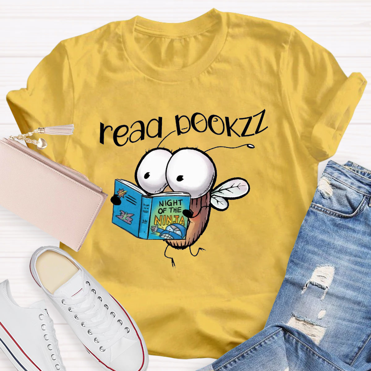 Read Bookzzz T-Shirt