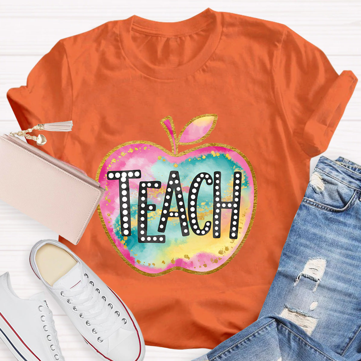 Love Teach Pink Apple Teacher T-Shirt