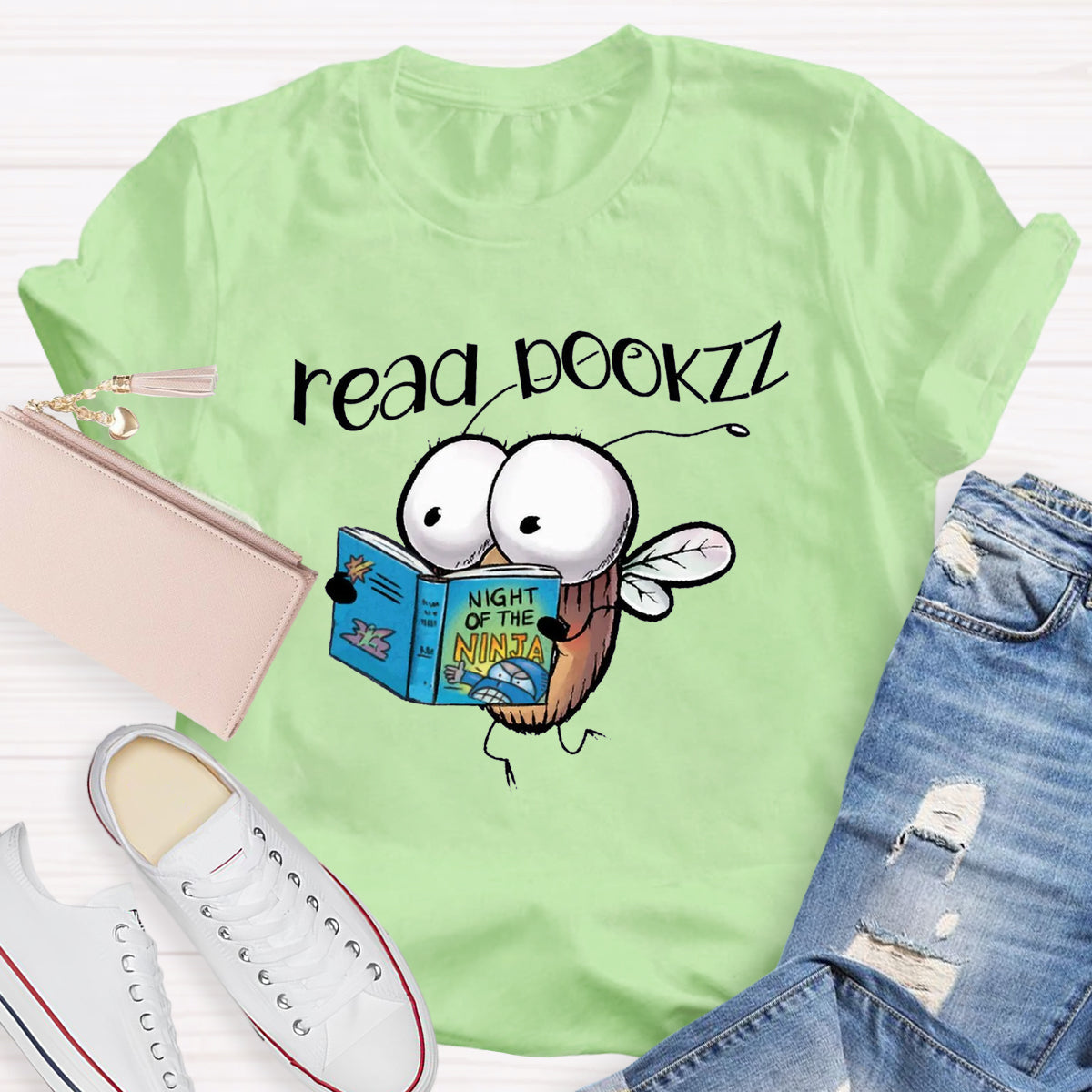 Read Bookzzz T-Shirt