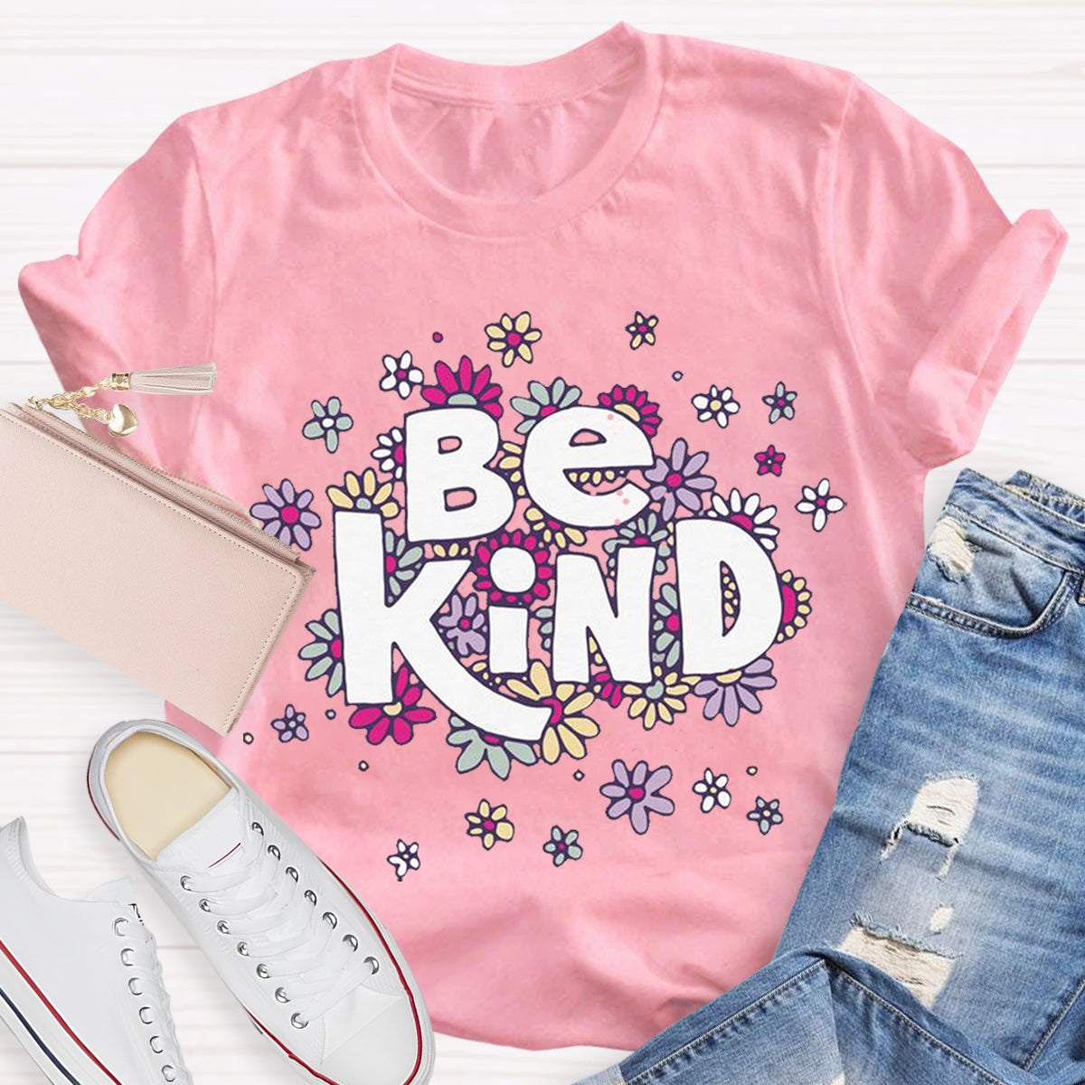Cute Flower Be Kind Teacher T-Shirt