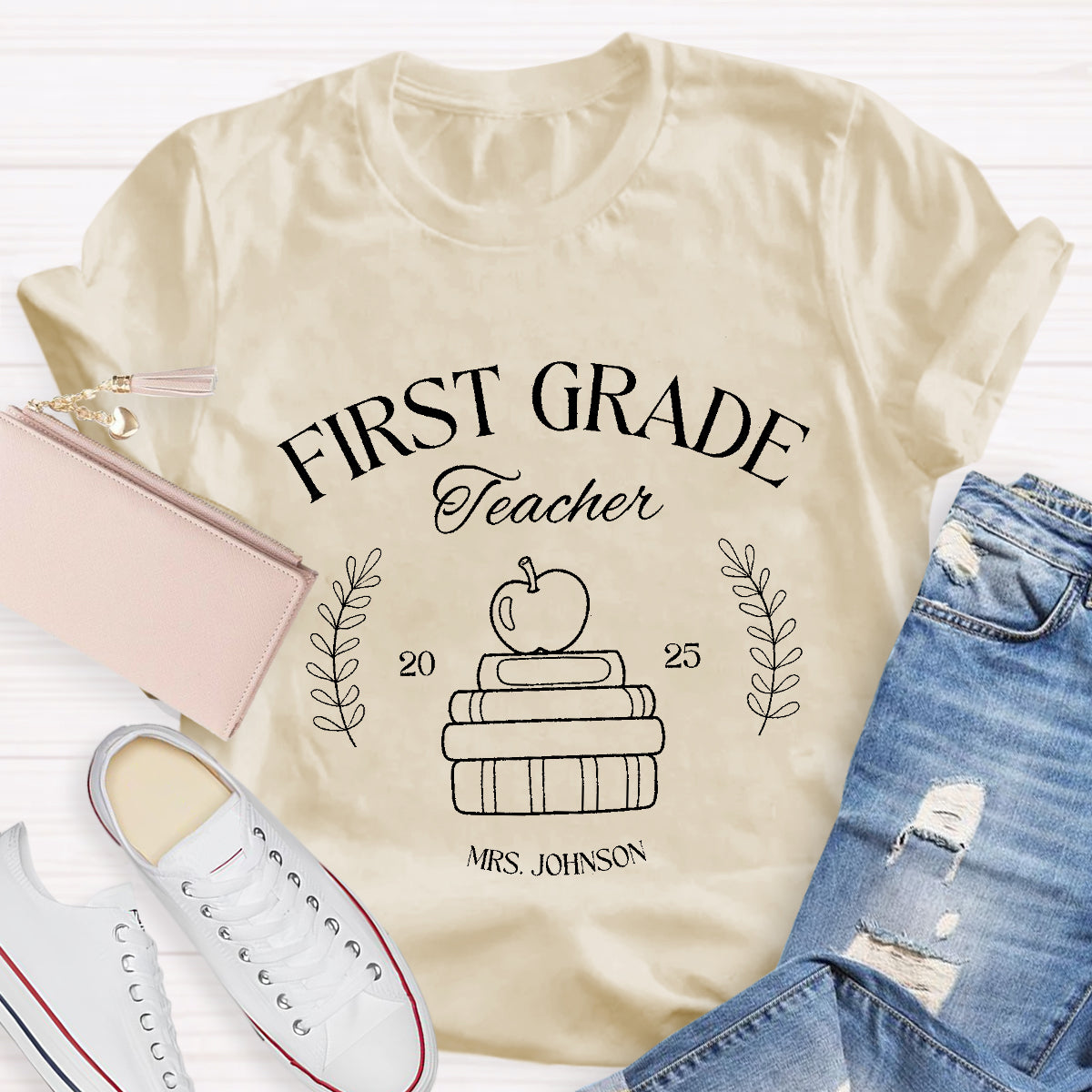 Personalized Grade And Name Books Apple Teacher T-Shirt