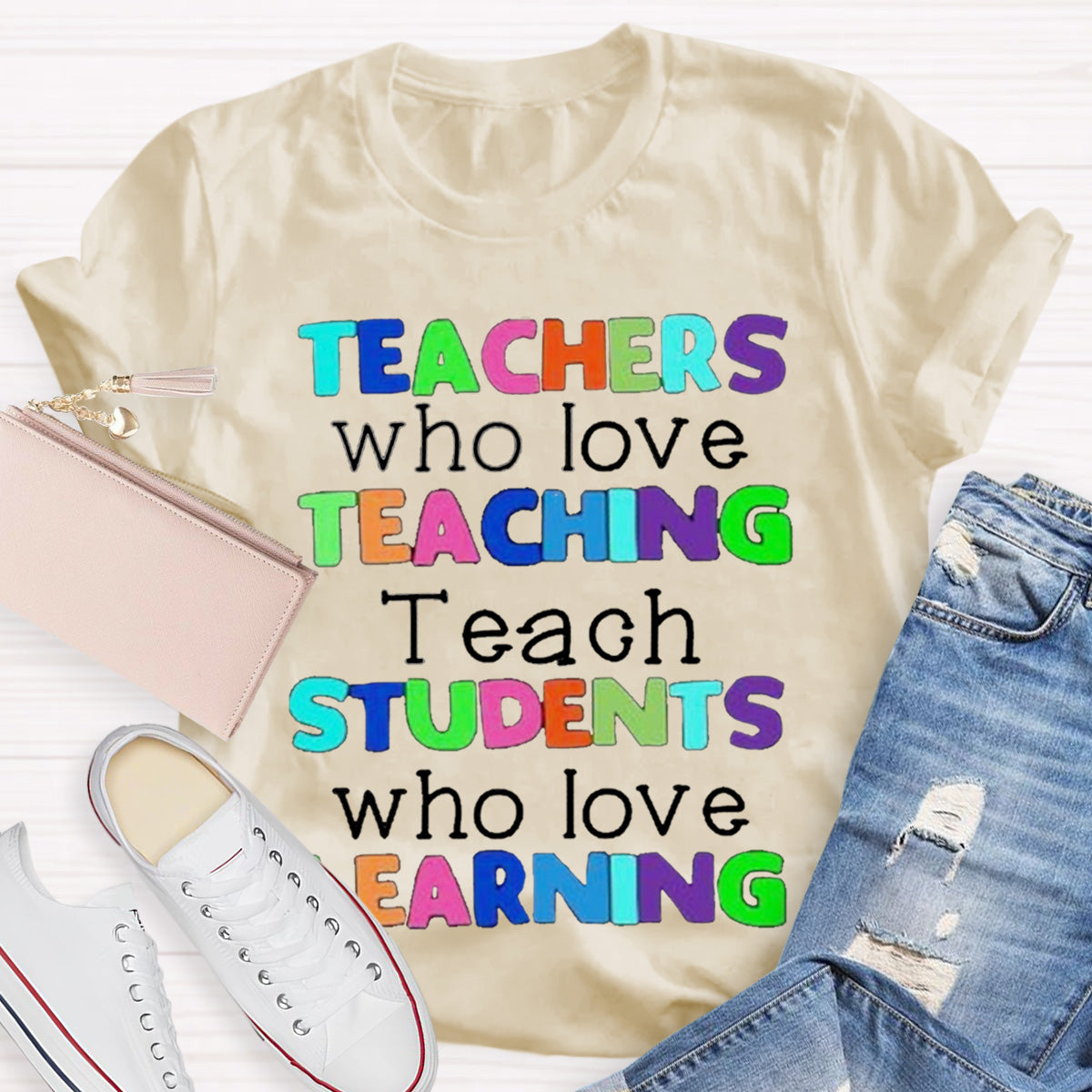 Who Love Teaching English Teacher T-Shirt