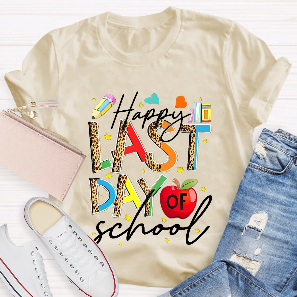 Happy Last Day Of School Leopard Printed Teacher T-Shirt