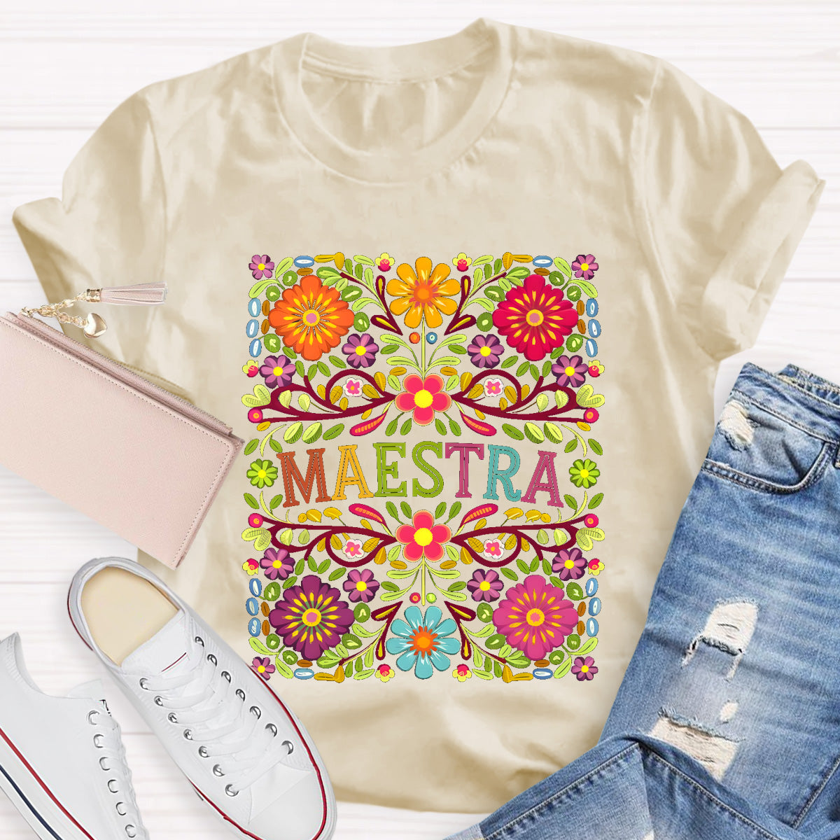 Vintage Floral Maestra Bilingual Teacher T-Shirt