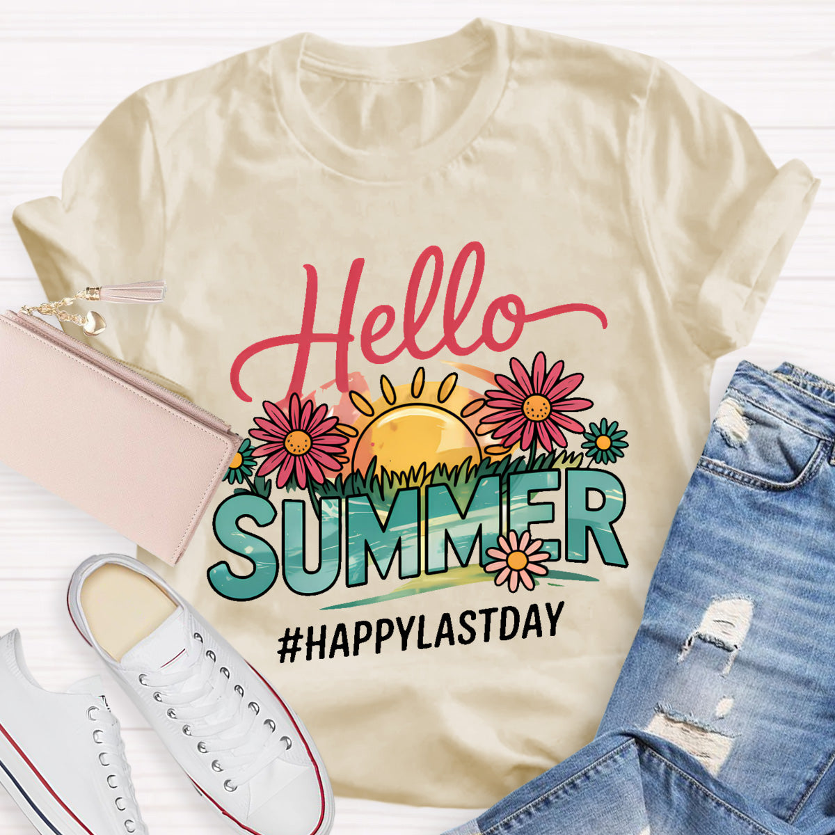 Hello Summer Happy Last Day Teacher T-Shirt