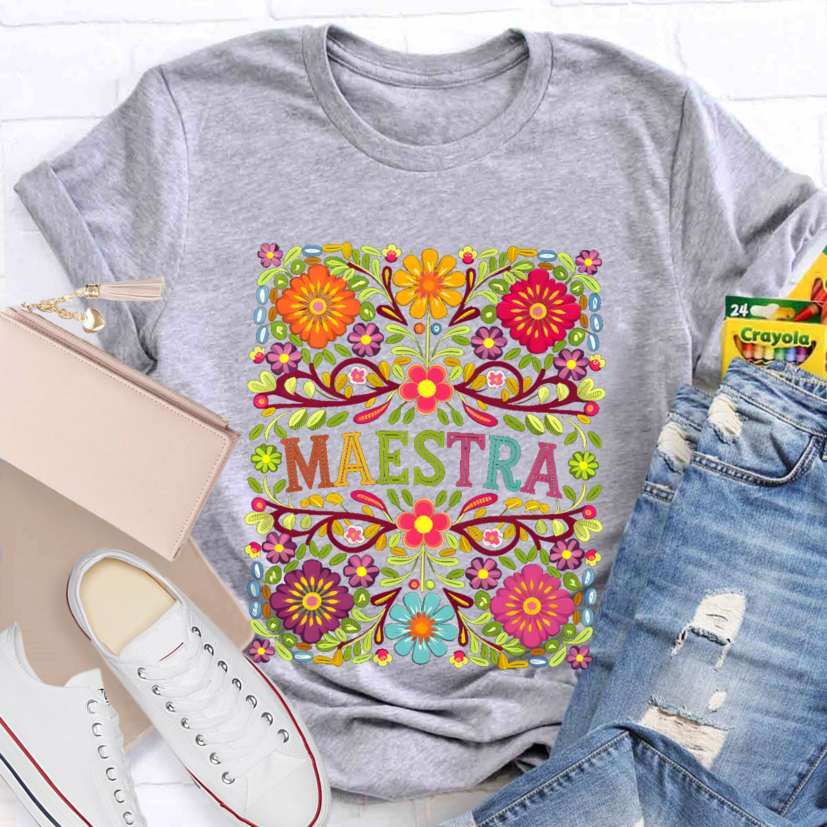 Vintage Floral Maestra Bilingual Teacher T-Shirt