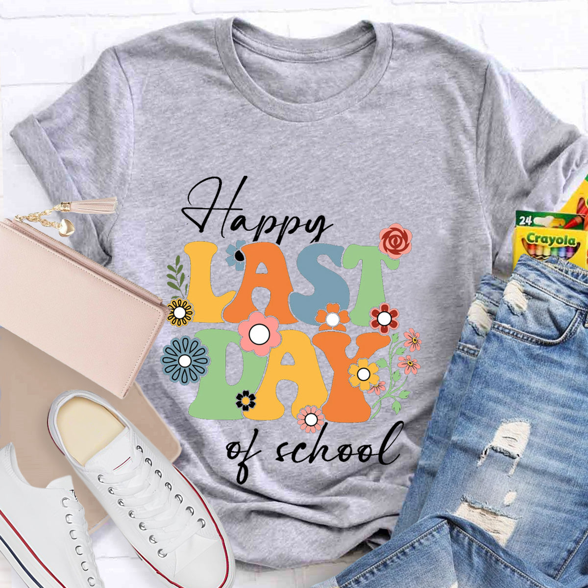 Happy Last day Of School Flowers Teacher T-Shirt