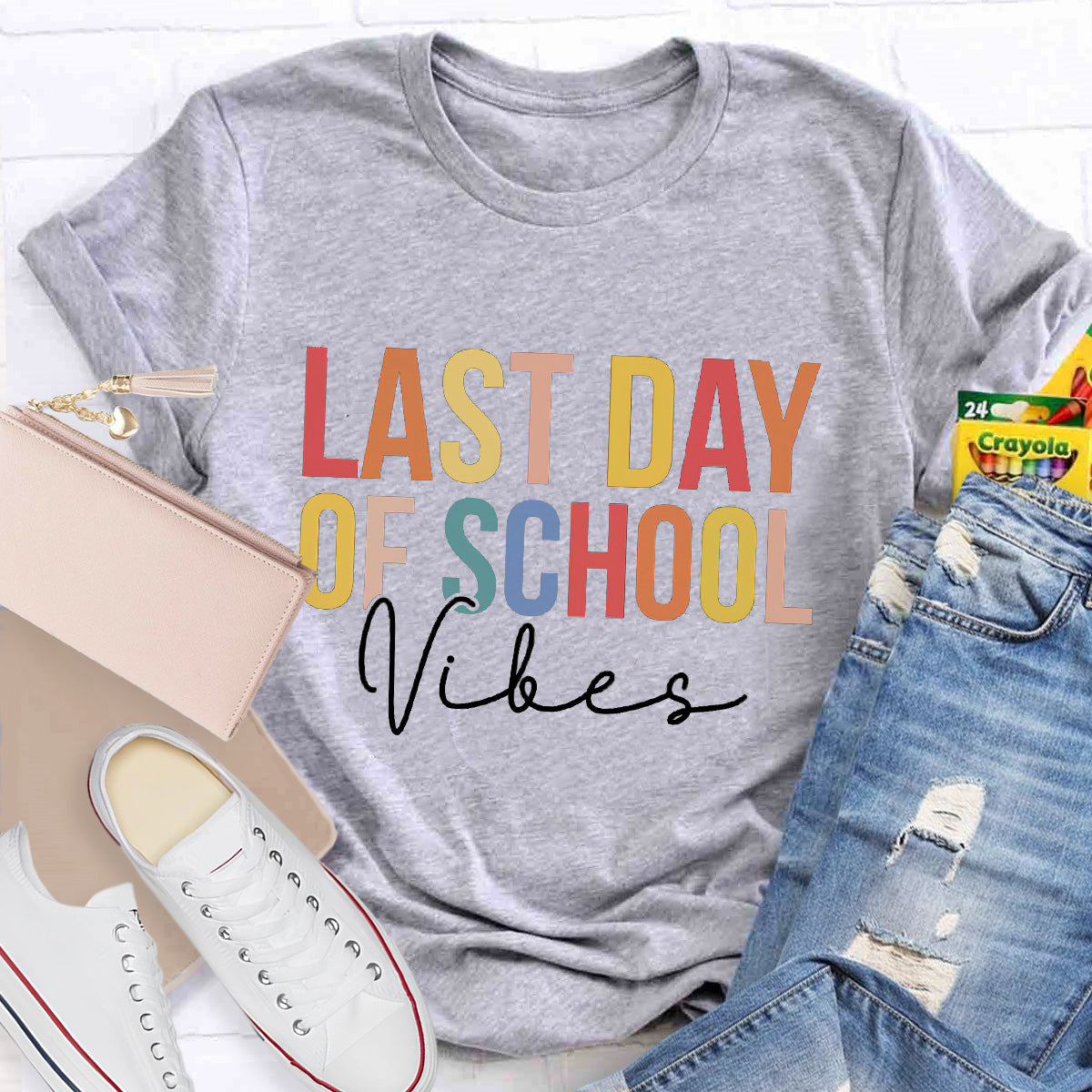 Last Day Of School Vibes Teacher T-Shirt