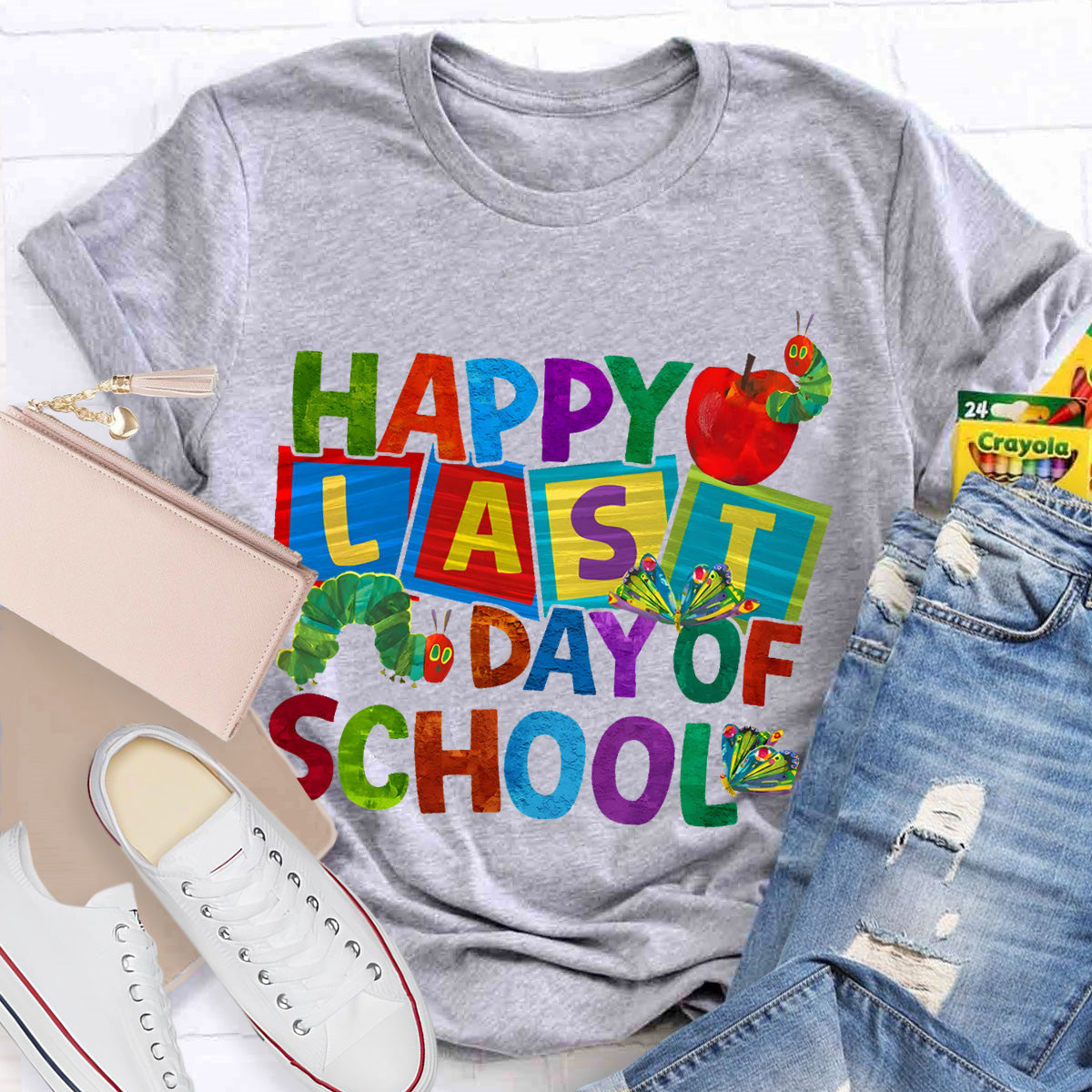 Happy Last Day Of School Apple  Teacher T-Shirt