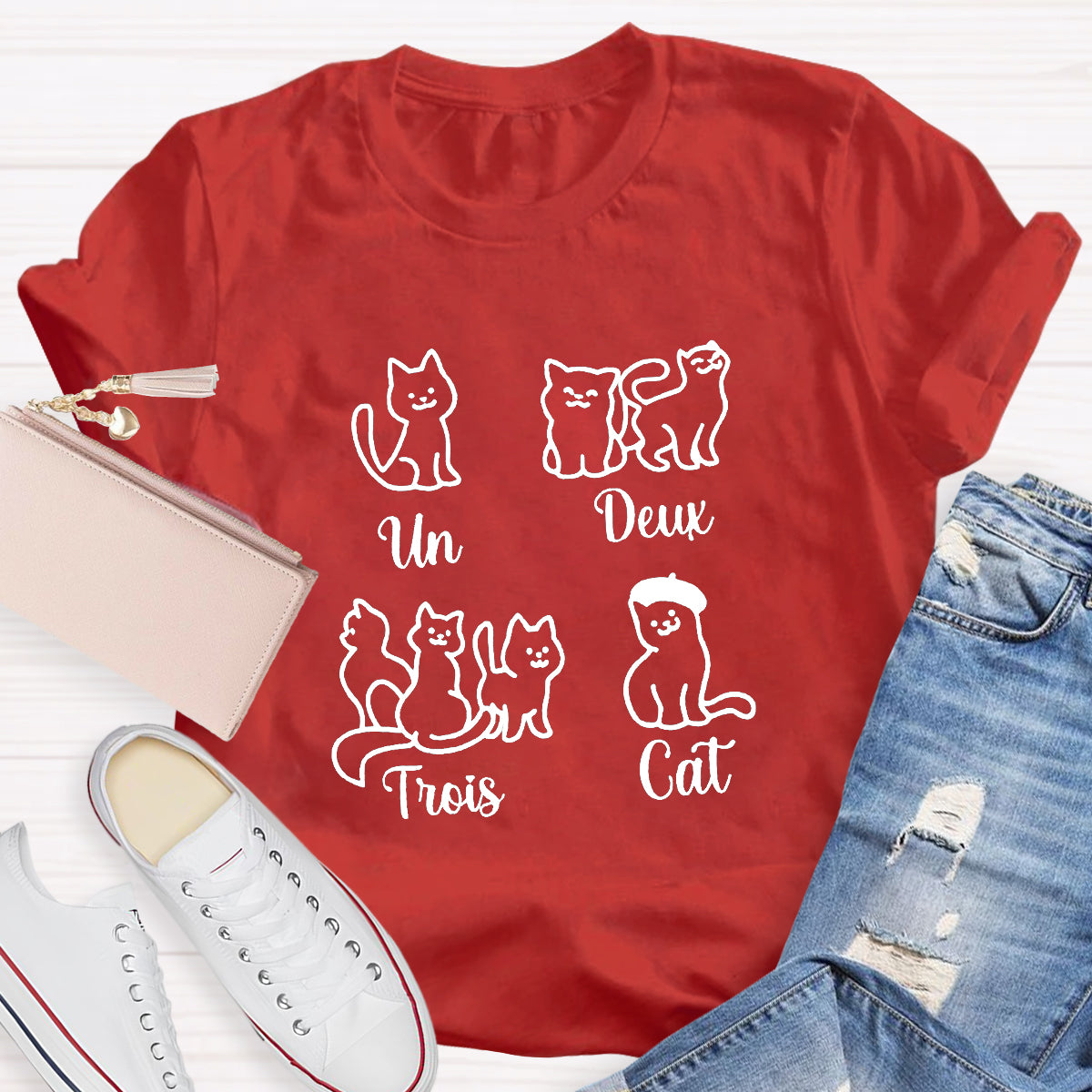 Un Deux Trois Cat French Numbers Cute Cat French Teacher T-Shirt