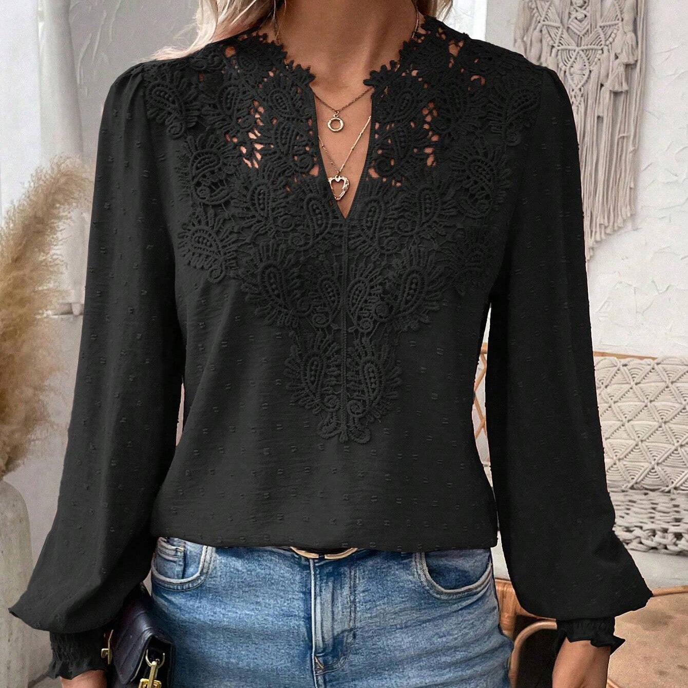 V-Neck Lace Solid Color Long-Sleeved Casual T-Shirt