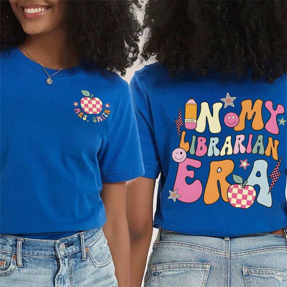 Personalized Name In My Librarian Era Apple t-shirt
