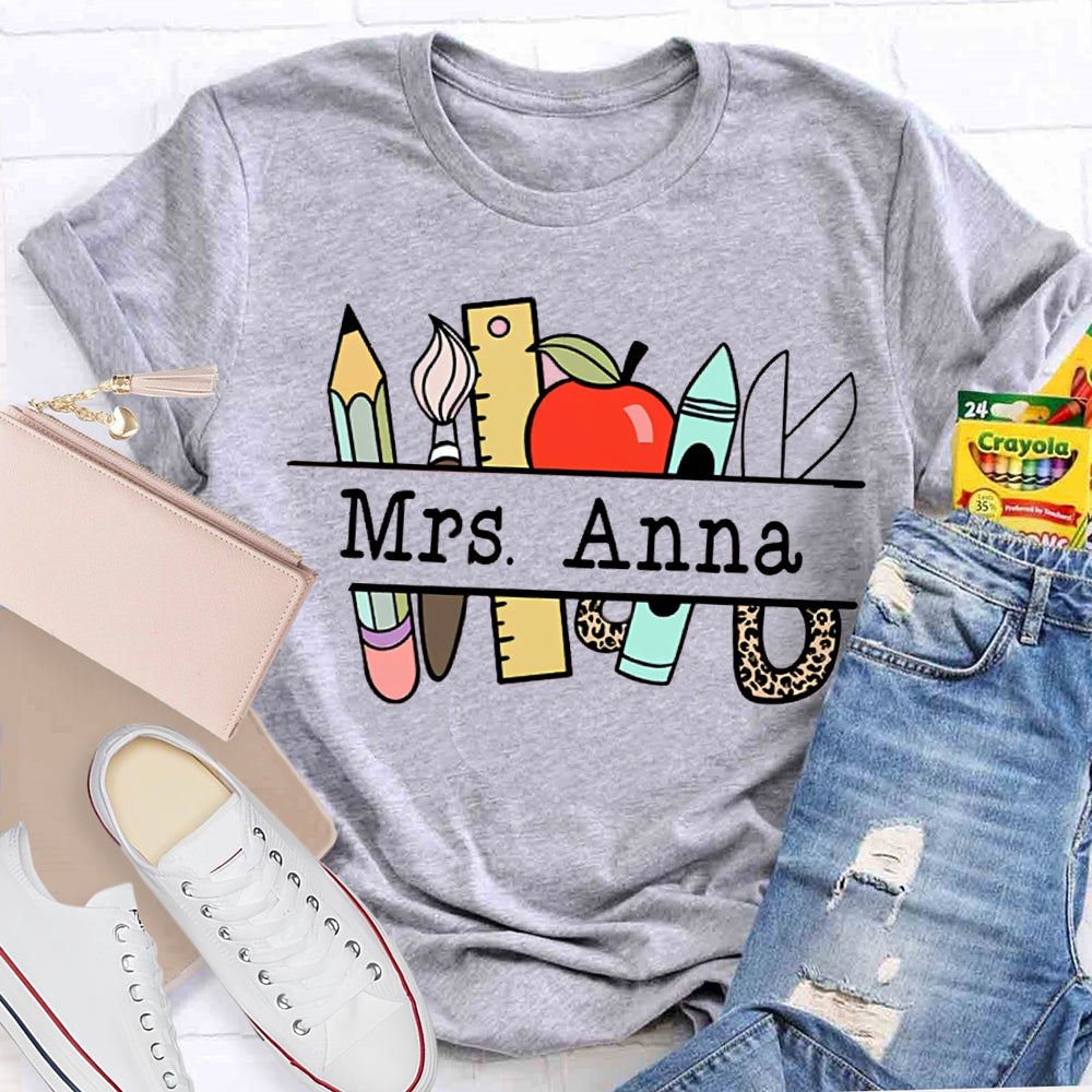 Personalized Teachers Name Text Letters Casual T-Shirt