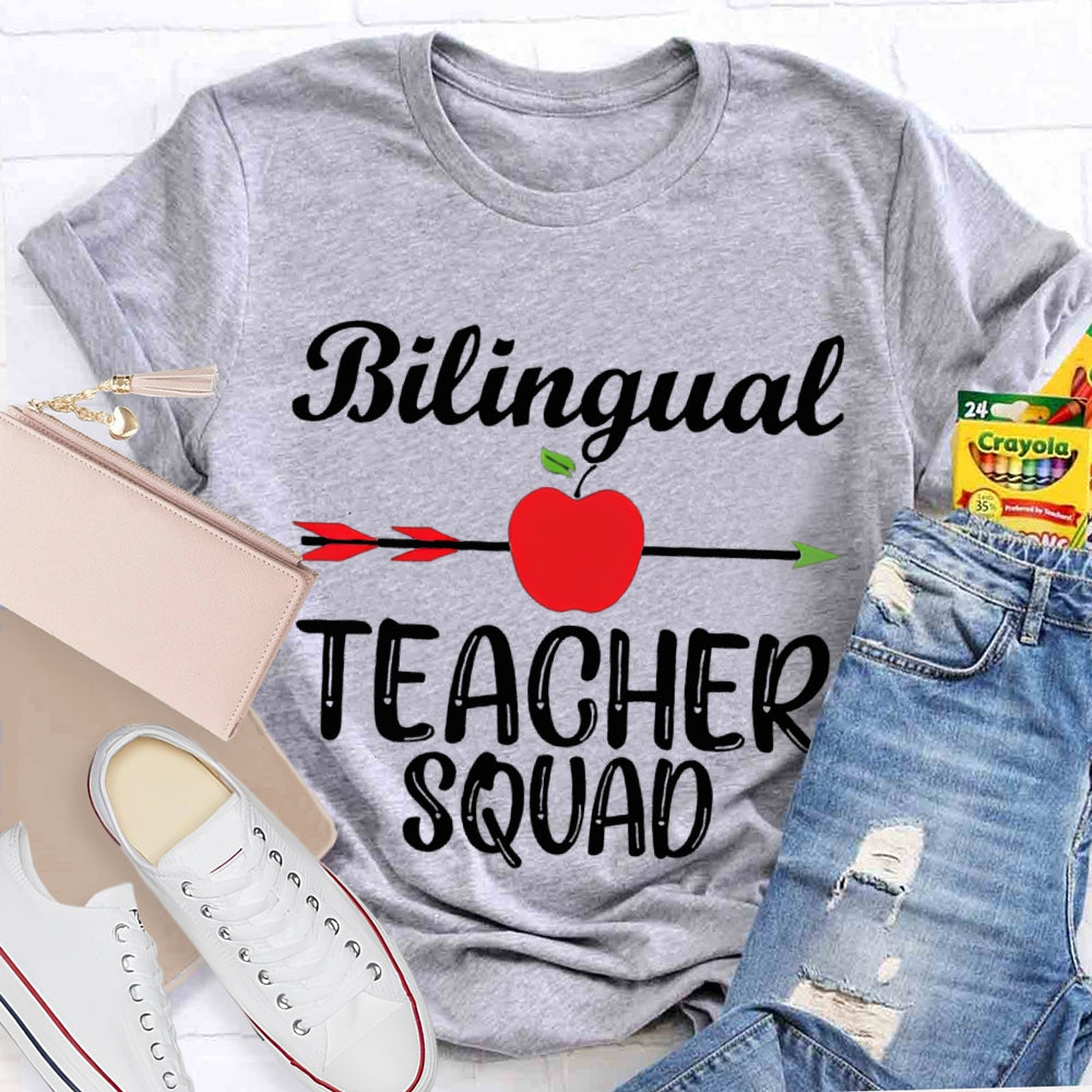 Bilingual Teacher Squad Shooting Apple Print T-shirt