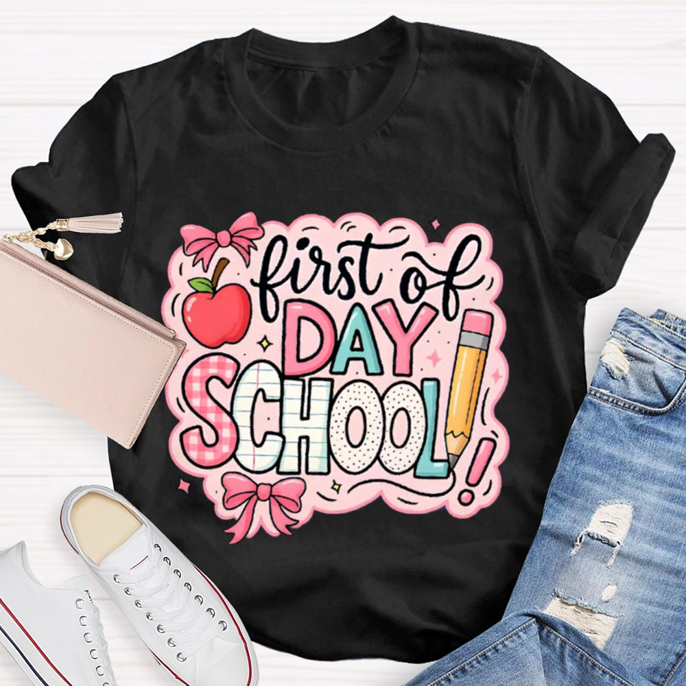 First Day Of School Pink Printed Bow And Apple T-shirt