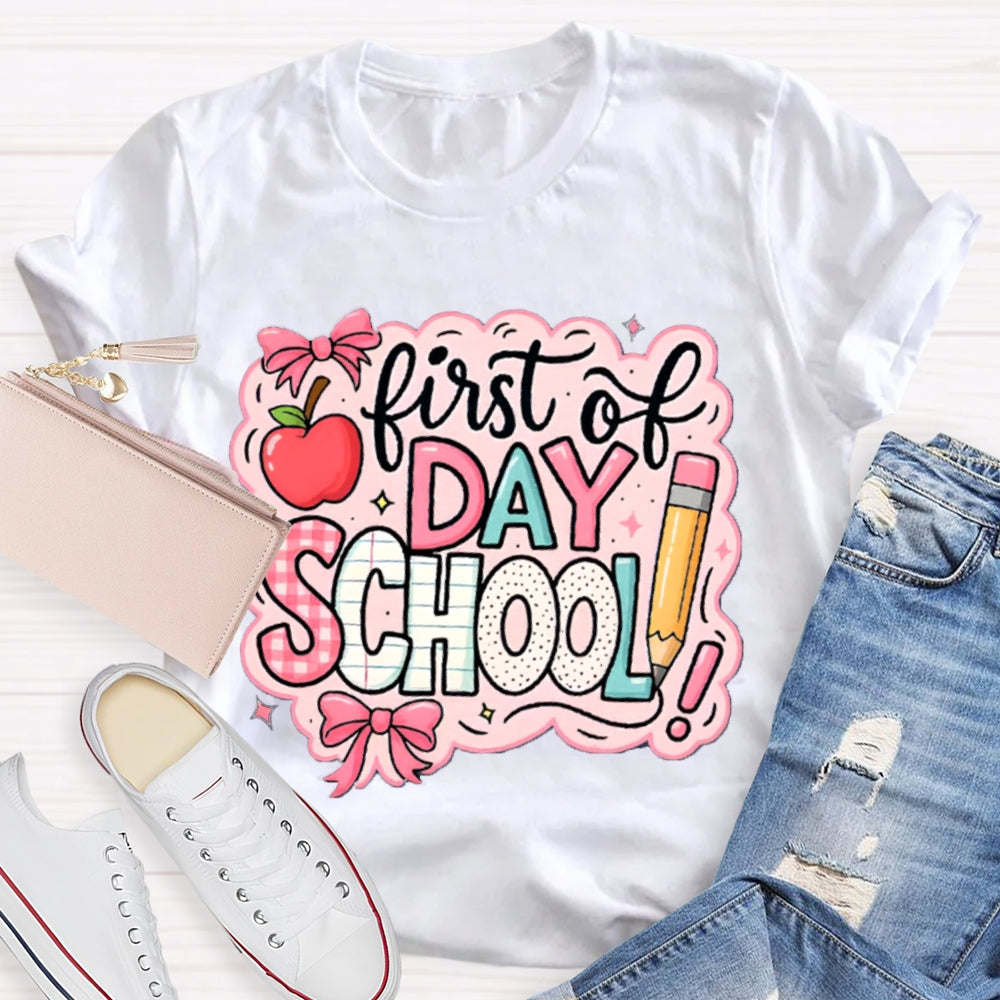 First Day Of School Pink Printed Bow And Apple T-shirt