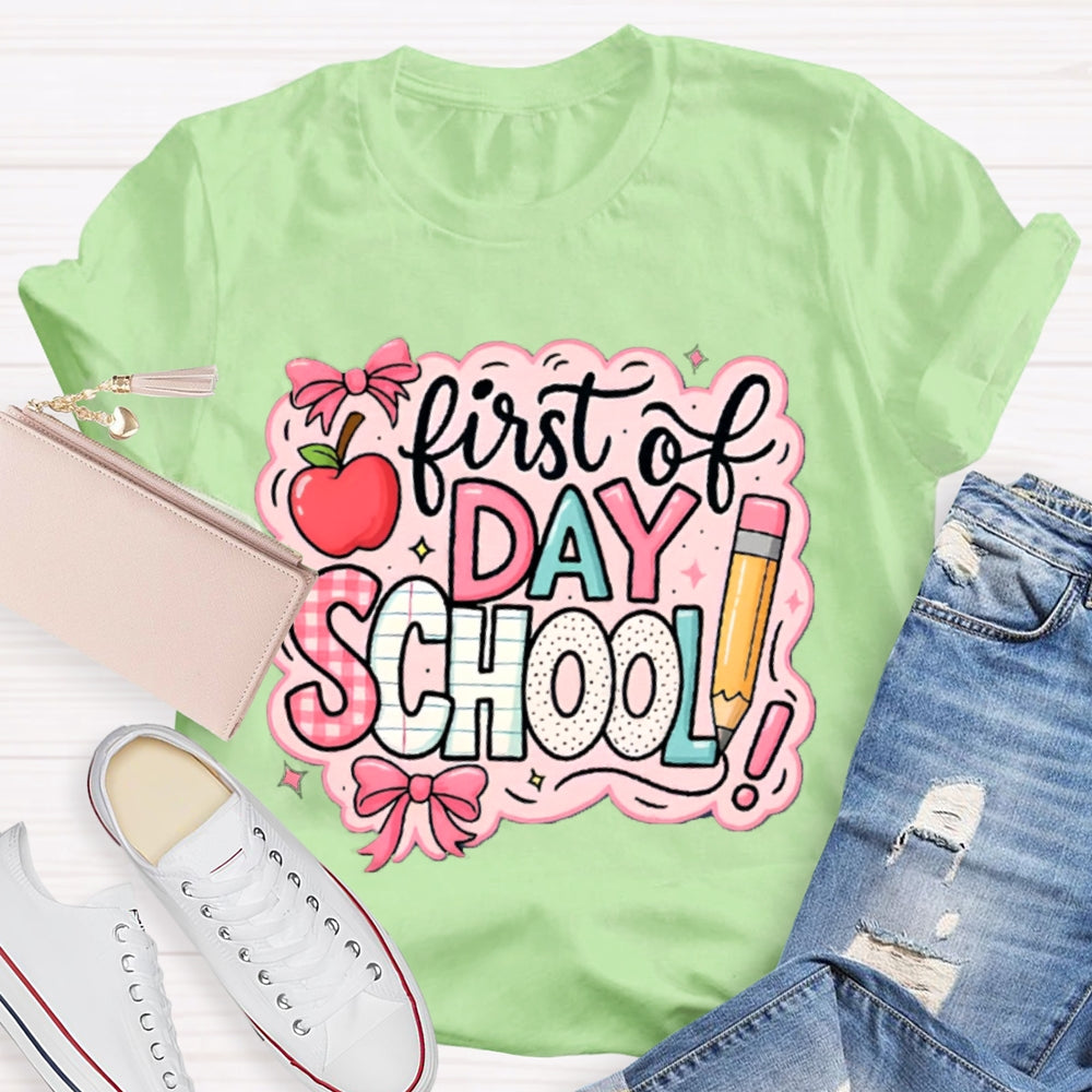 First Day Of School Pink Printed Bow And Apple T-shirt