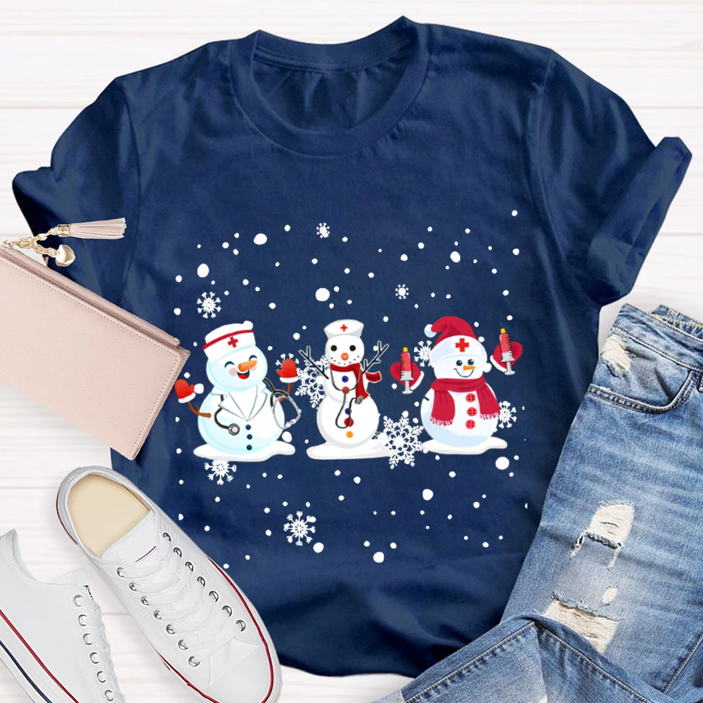 Christmas School Nurse Snowman And Snowflakes Christmas T-shirt